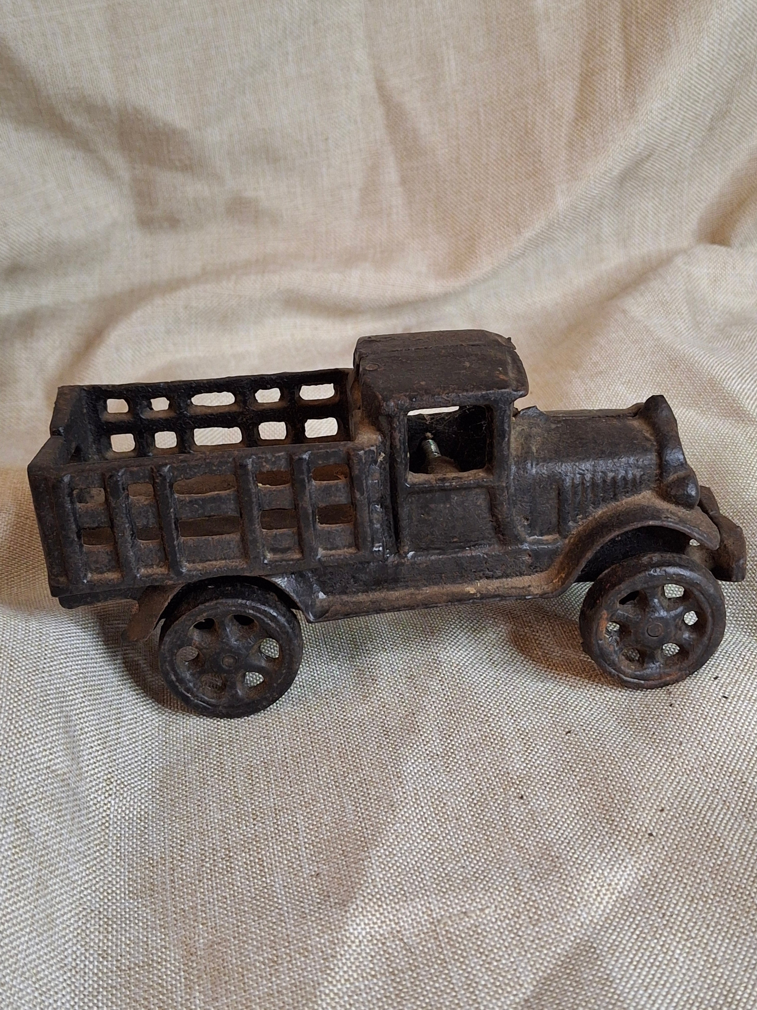 Antique Hubley Cast Iron Stake Body Truck - 1920s White Motor Co Style - 6"