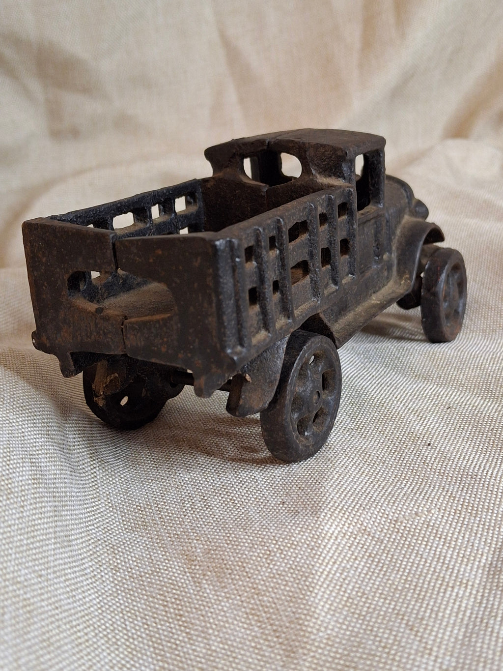 Antique Hubley Cast Iron Stake Body Truck - 1920s White Motor Co Style - 6"