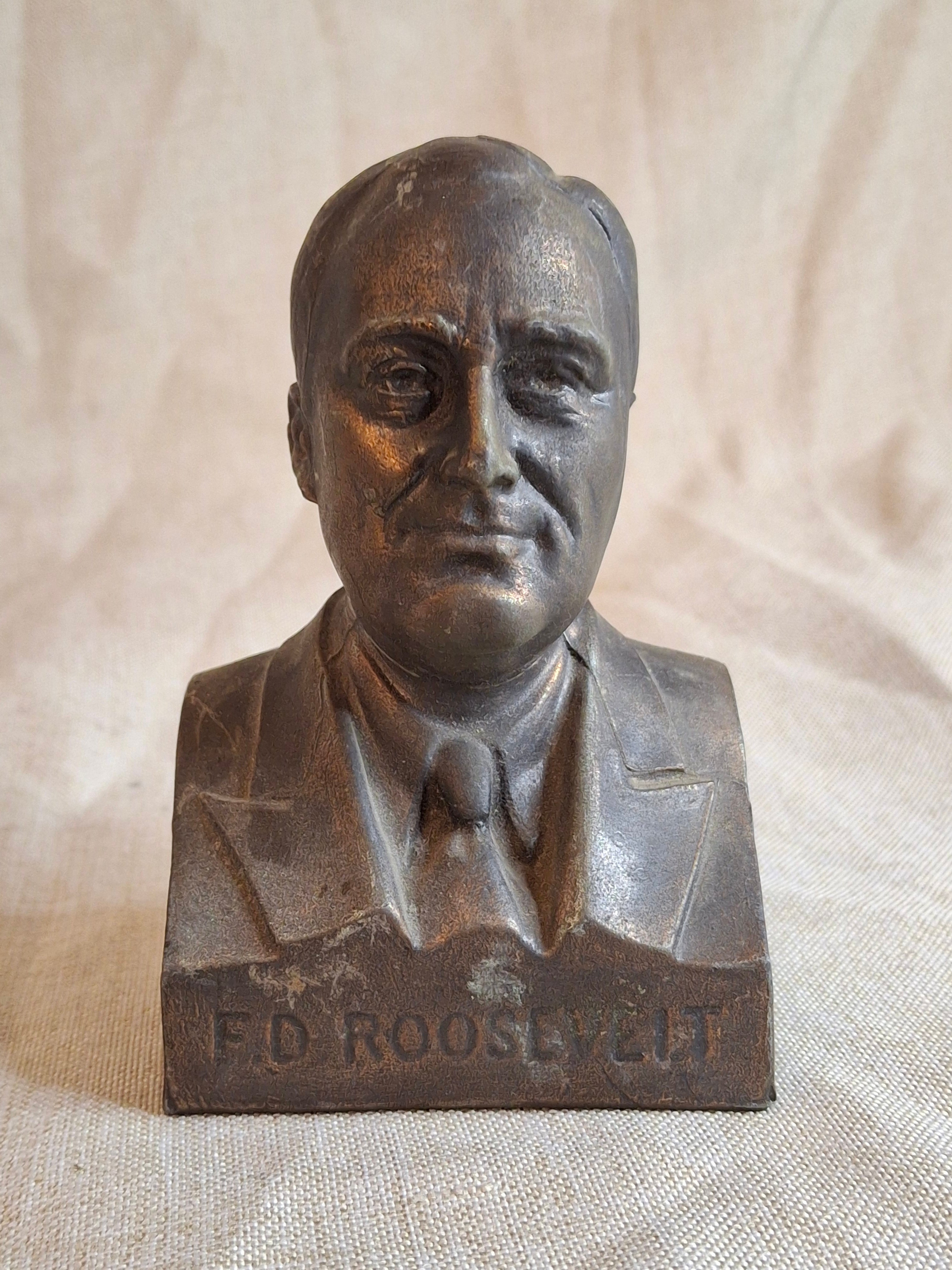 Antique Kenton Toys FDR Franklin Roosevelt Cast Iron "New Deal" Bust Still Bank c. 1935