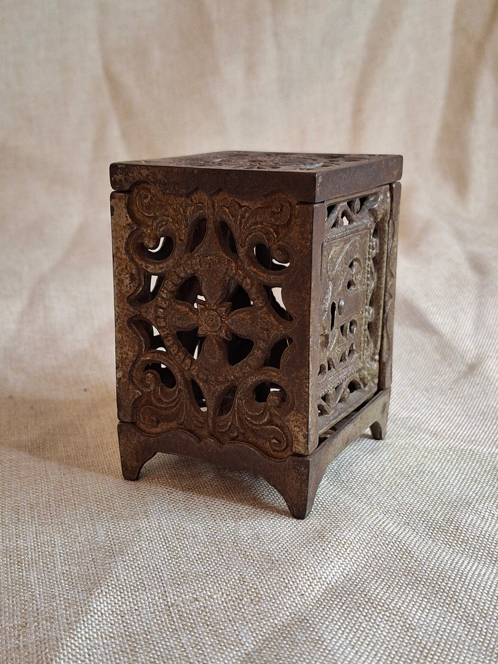 Antique J&E Stevens National Safe Cast Iron Still Bank Pat June 2 1896 Openwork