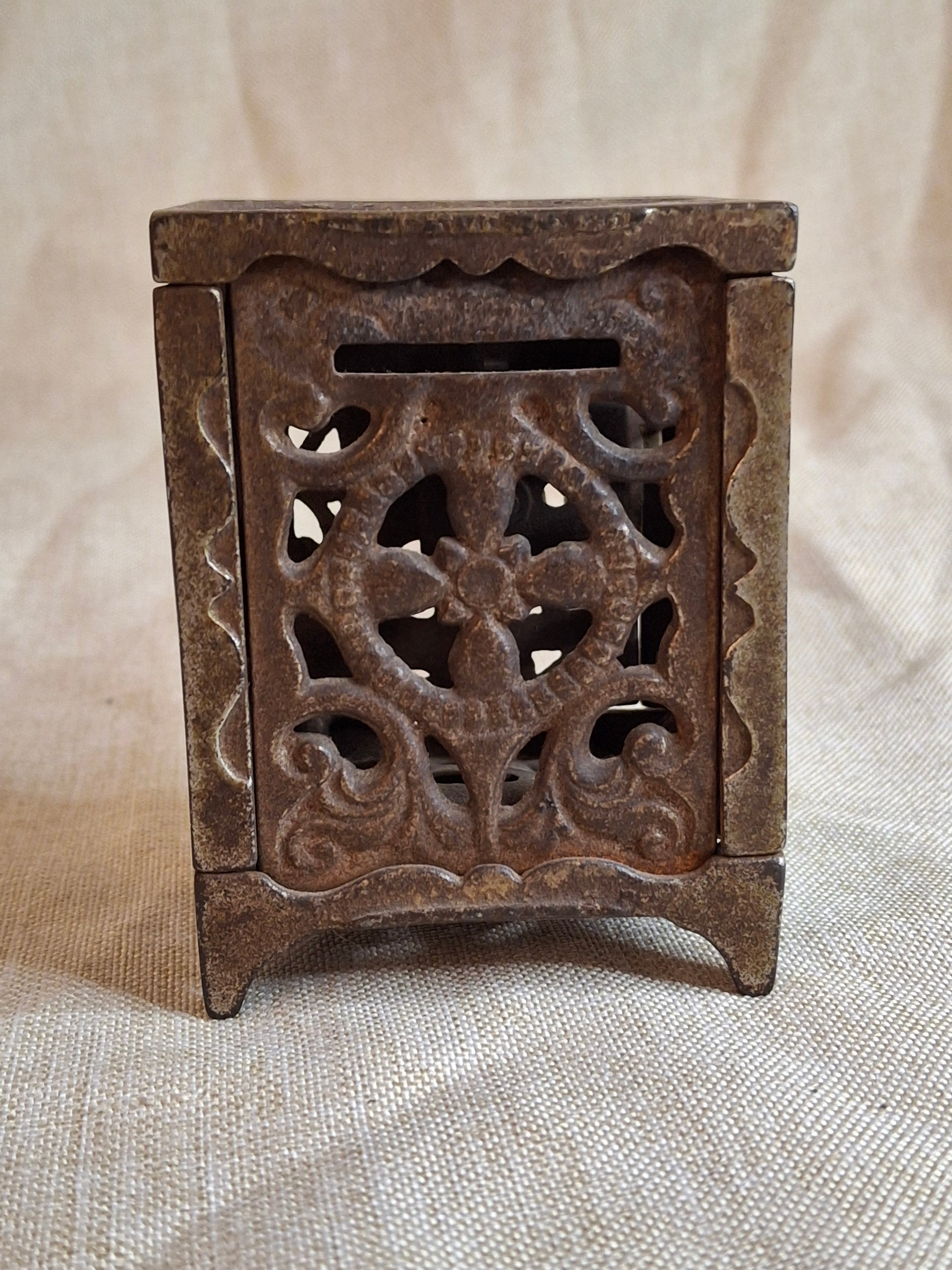 Antique J&E Stevens National Safe Cast Iron Still Bank Pat June 2 1896 Openwork