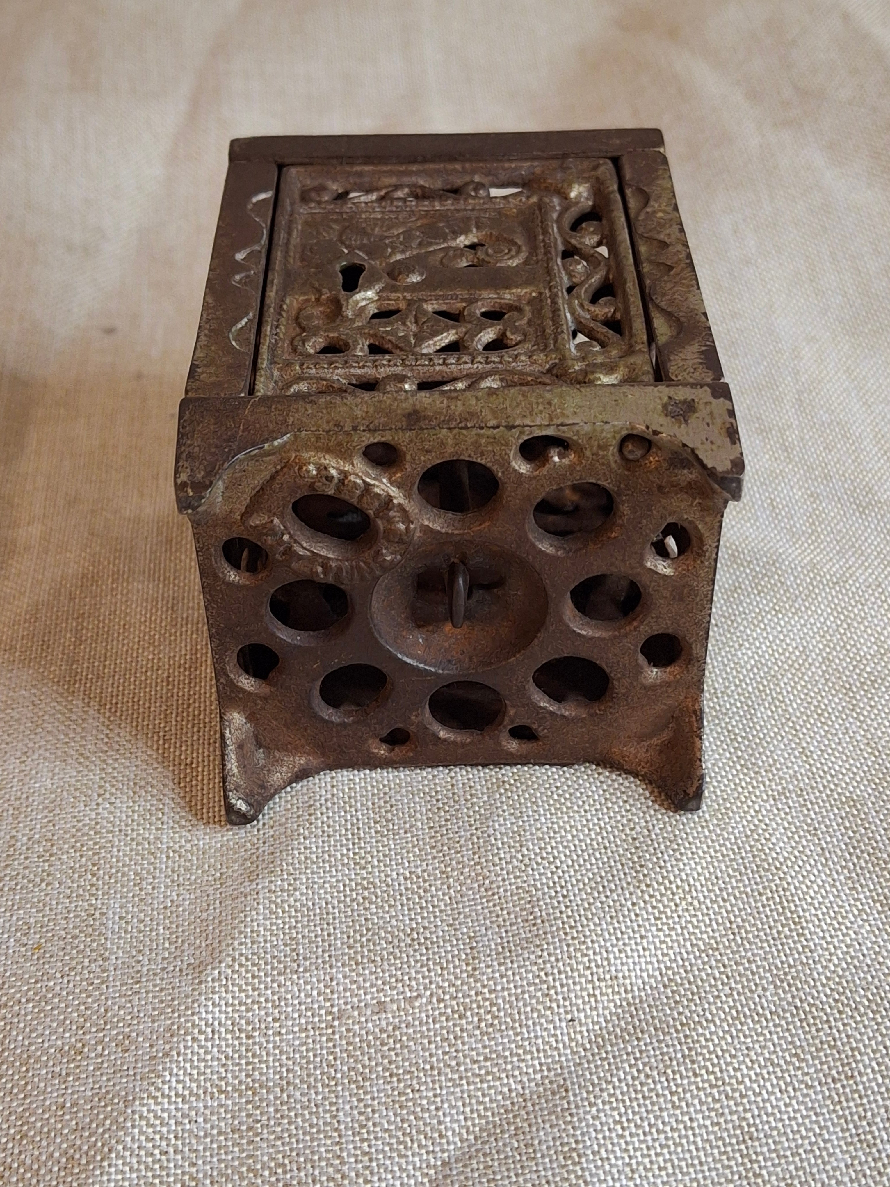 Antique J&E Stevens National Safe Cast Iron Still Bank Pat June 2 1896 Openwork
