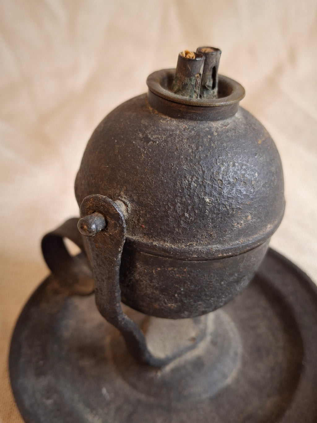 Antique 19thC Gimbaled Whale Oil Sparking Lamp - Tin & Cast Iron - Double Wick Burner