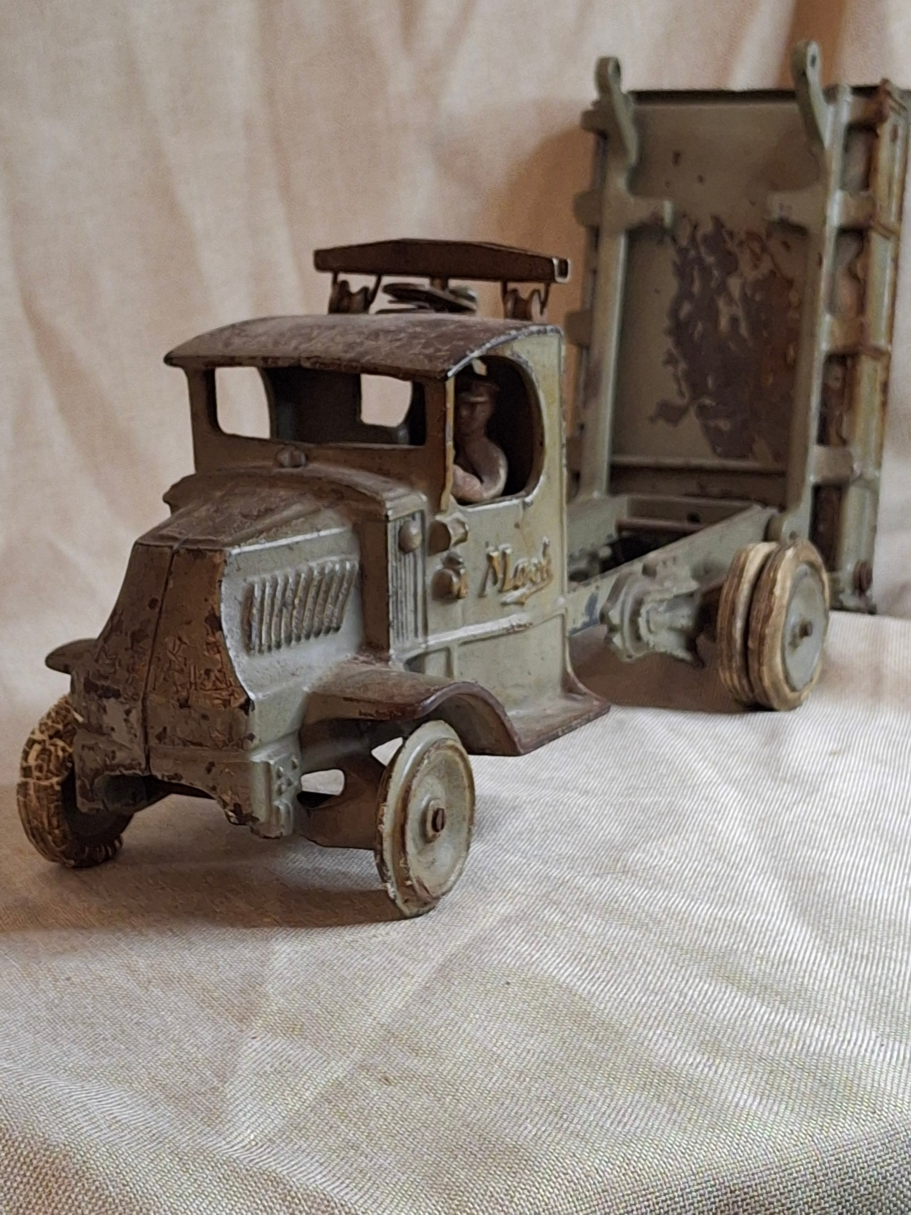 Antique ARCADE Cast Iron MACK AC Dump Truck Large 11.5" Original Paint & Driver c. 1925