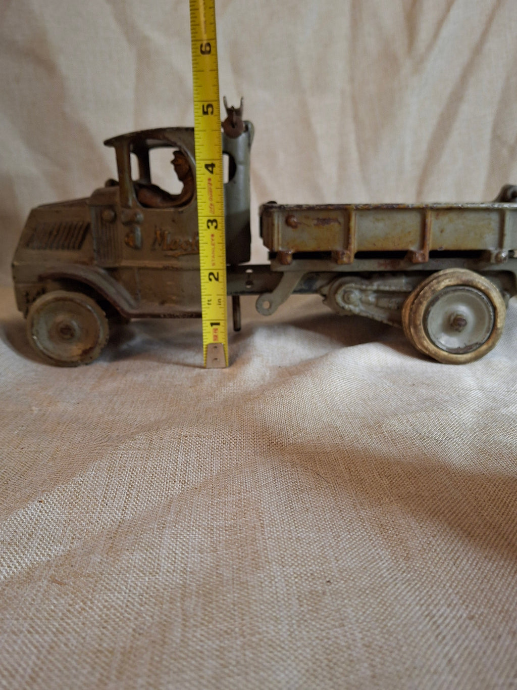 Antique ARCADE Cast Iron MACK AC Dump Truck Large 11.5" Original Paint & Driver c. 1925