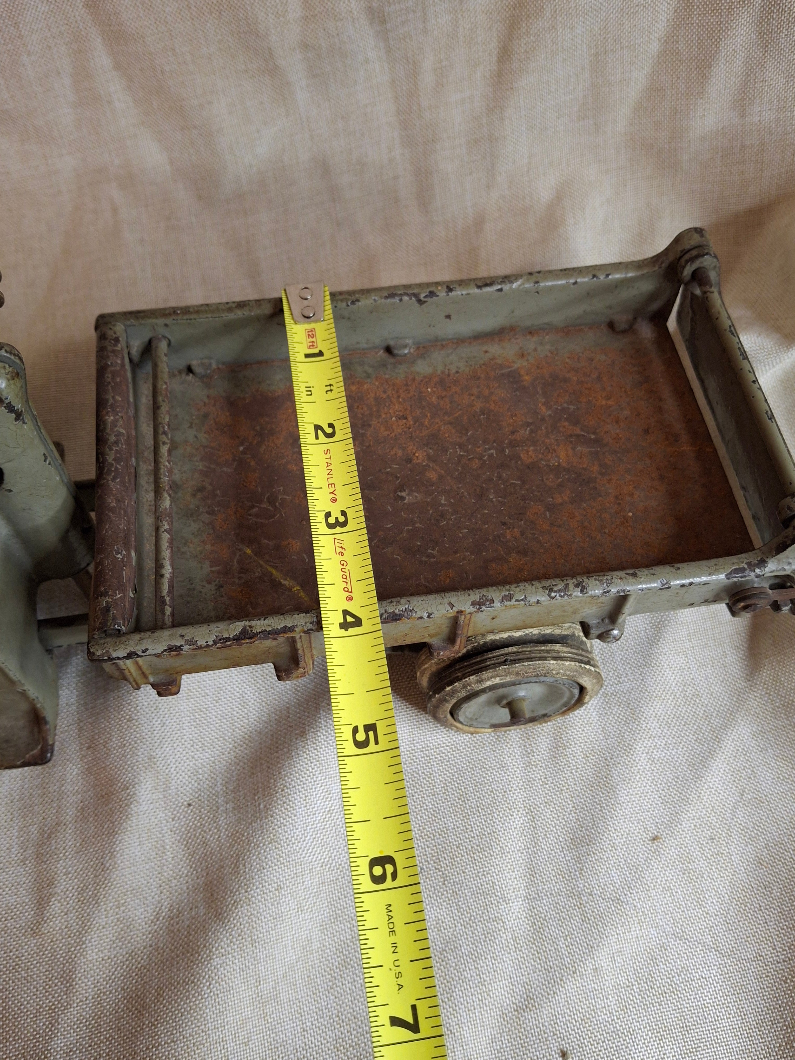 Antique ARCADE Cast Iron MACK AC Dump Truck Large 11.5" Original Paint & Driver c. 1925