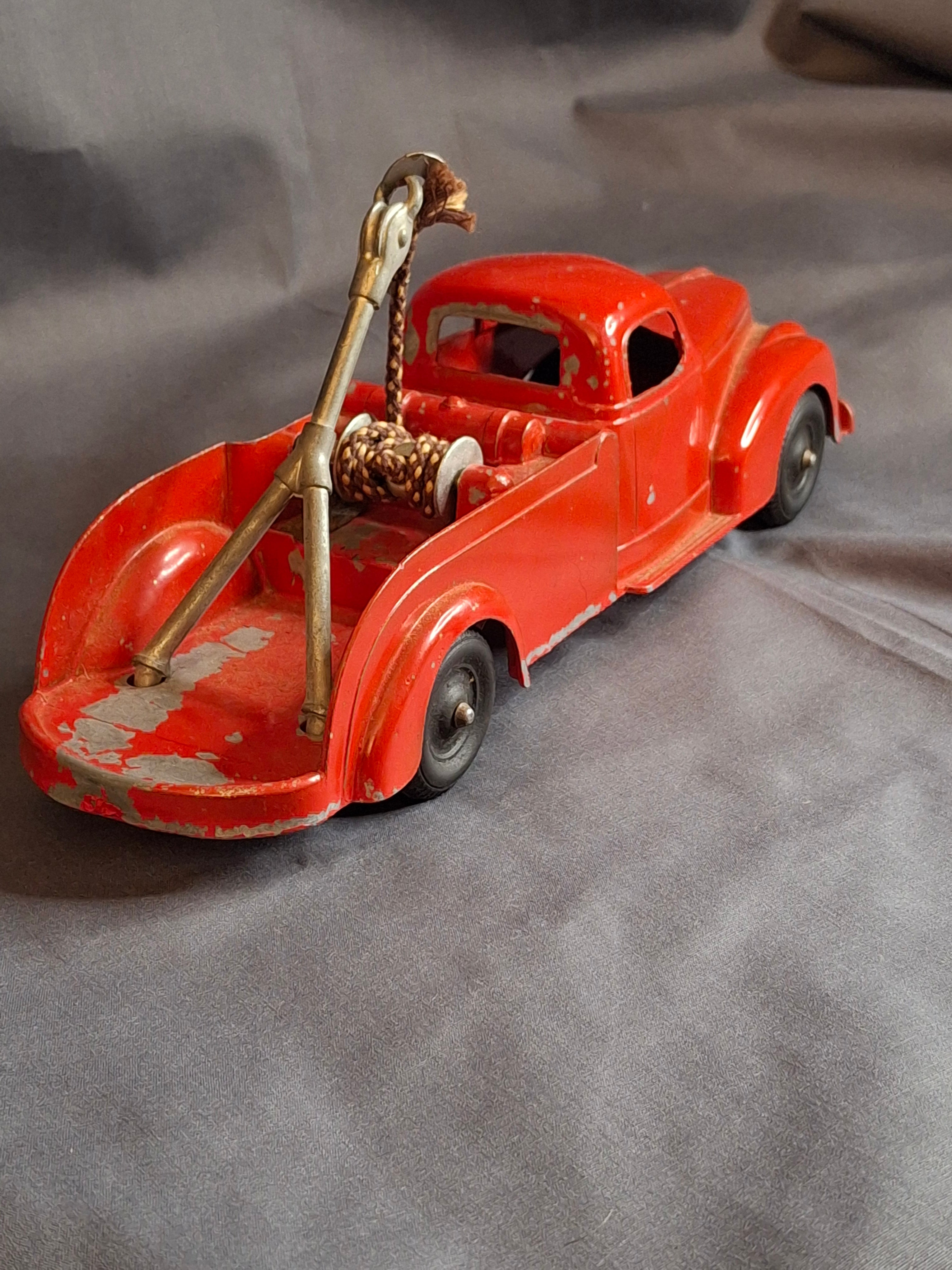 Vintage Hubley Kiddie Toy #474 Tow Truck Wrecker + Original Box | Working Winch | 1940s Die-Cast