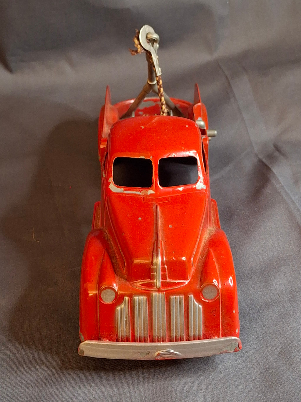 Vintage Hubley Kiddie Toy #474 Tow Truck Wrecker + Original Box | Working Winch | 1940s Die-Cast
