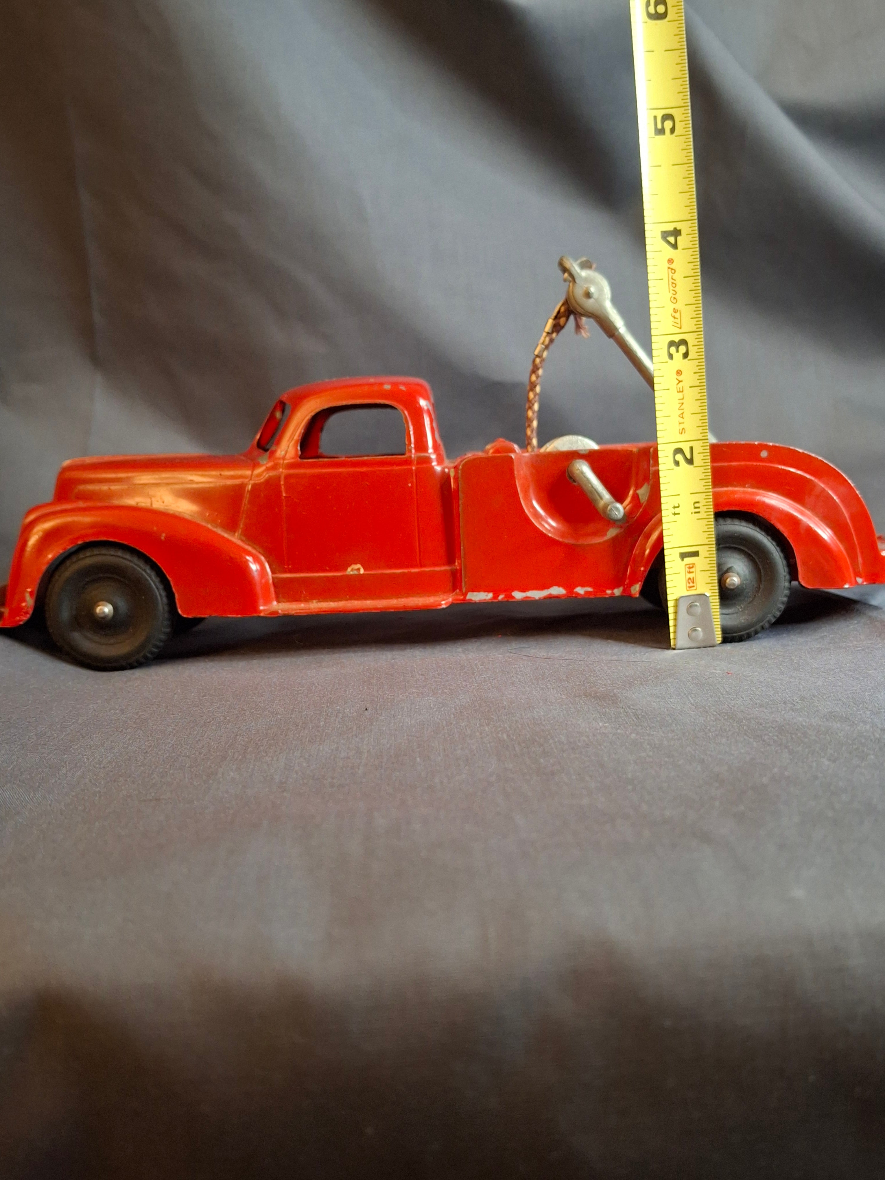 Vintage Hubley Kiddie Toy #474 Tow Truck Wrecker + Original Box | Working Winch | 1940s Die-Cast