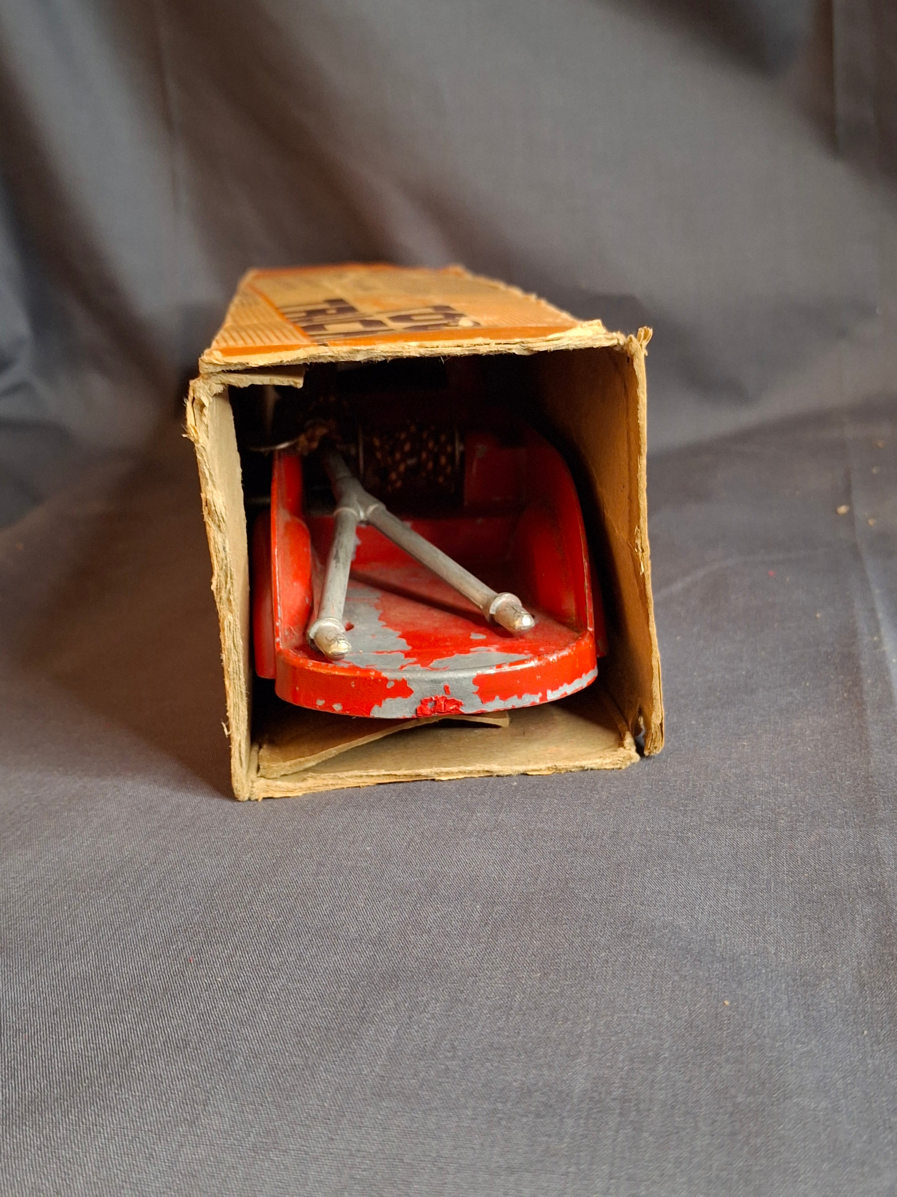 Vintage Hubley Kiddie Toy #474 Tow Truck Wrecker + Original Box | Working Winch | 1940s Die-Cast