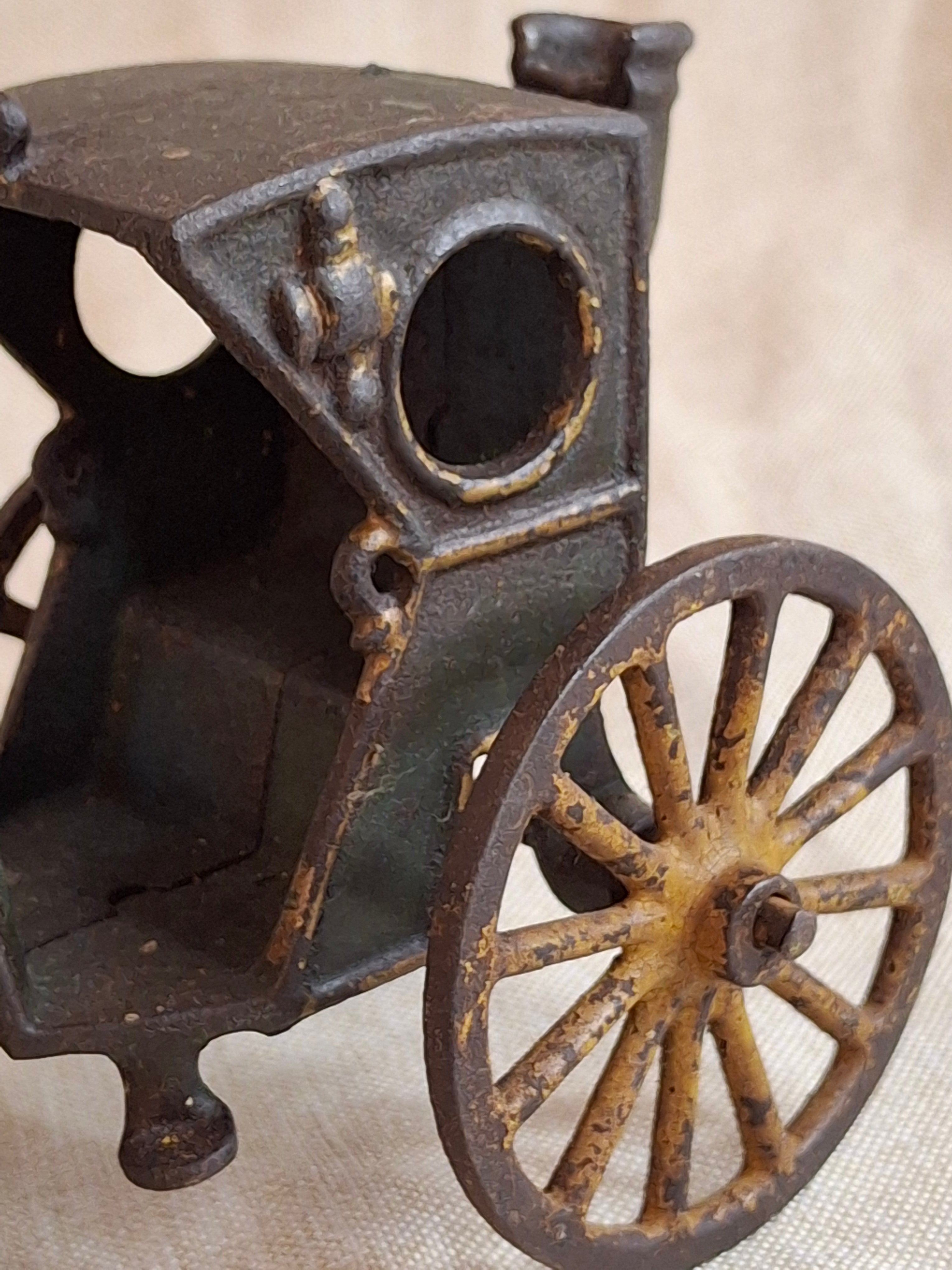 Antique Cast Iron Hansom Cab Horse Drawn Carriage Toy - Original Paint - Hubley
