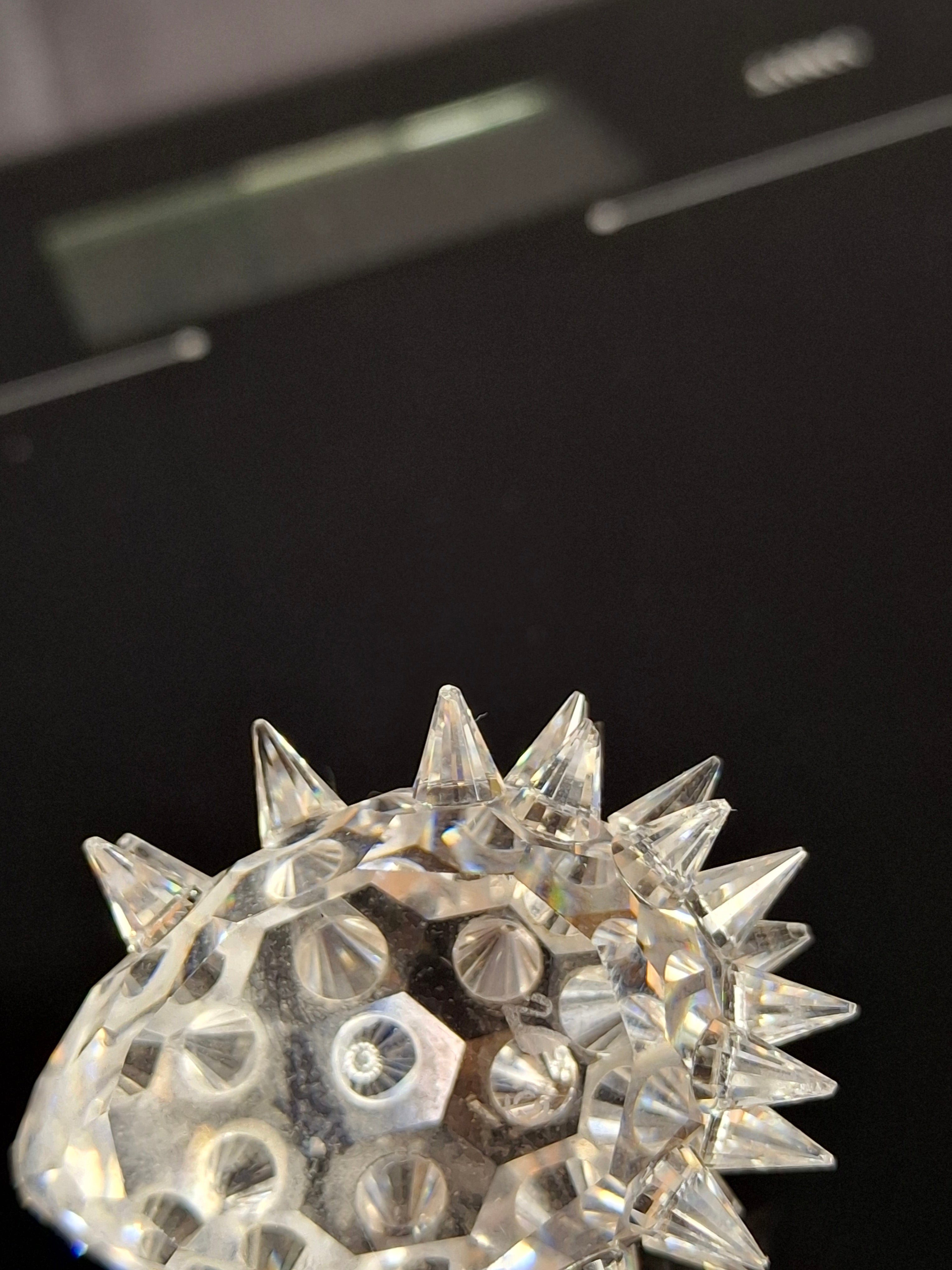 Swarovski Crystal Hedgehog Medium 48 Quills - Retired Max Schreck 7630 045 - Austria