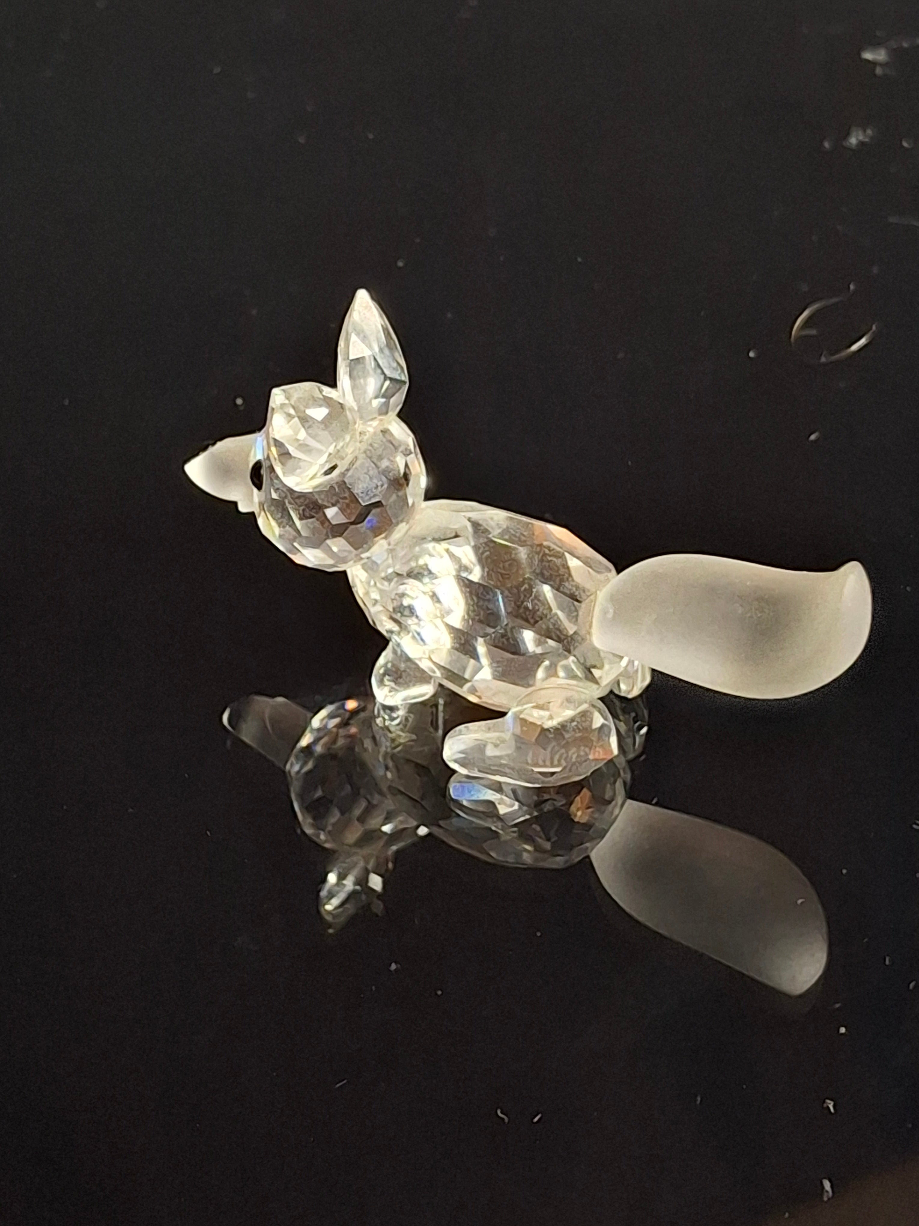 Swarovski Crystal Fox Figurine Small Frosted Tail 010014 Woodland Friends Signed