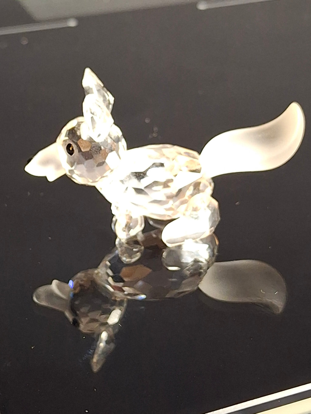 Swarovski Crystal Fox Figurine Small Frosted Tail 010014 Woodland Friends Signed