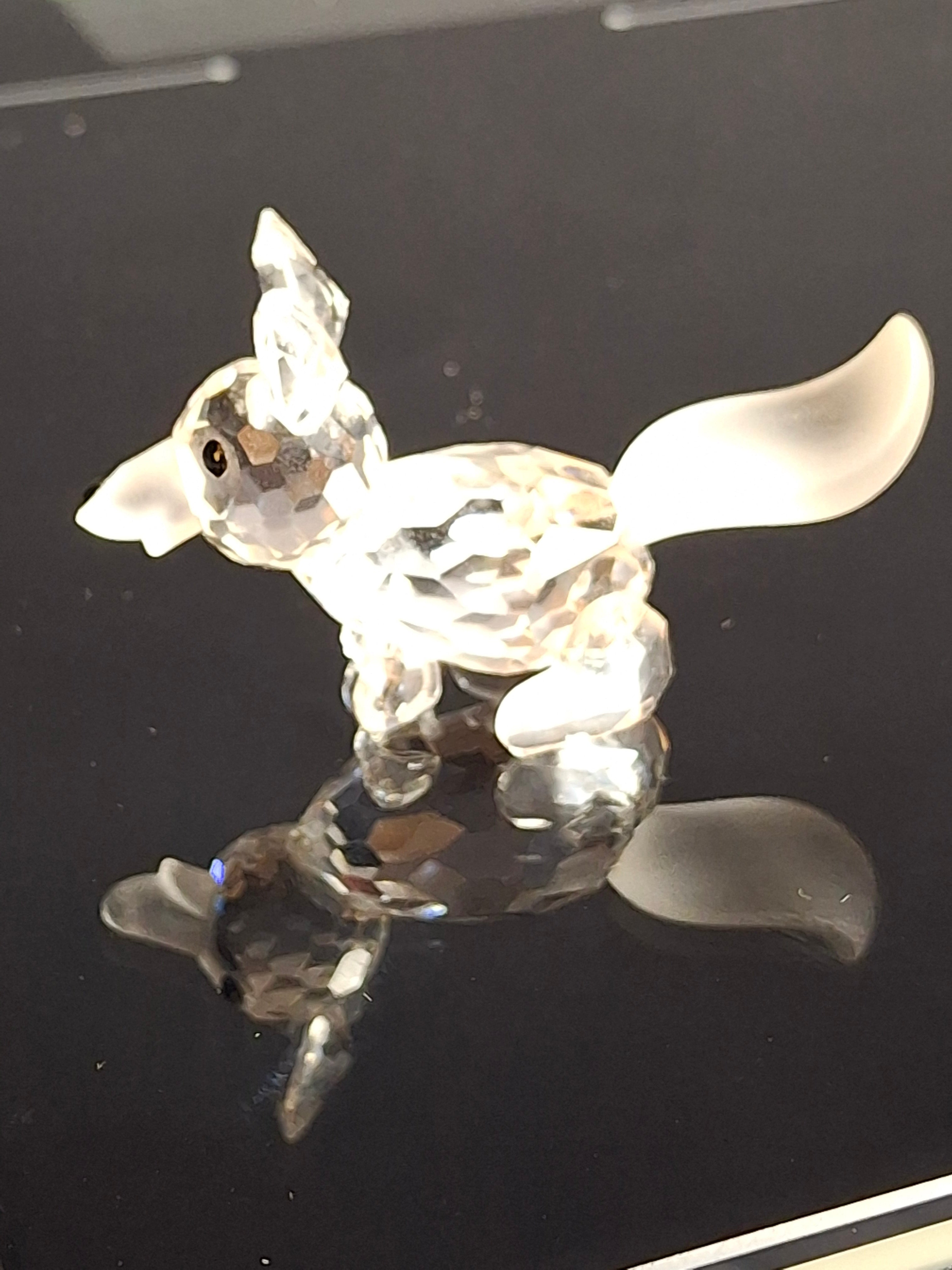 Swarovski Crystal Fox Figurine Small Frosted Tail 010014 Woodland Friends Signed