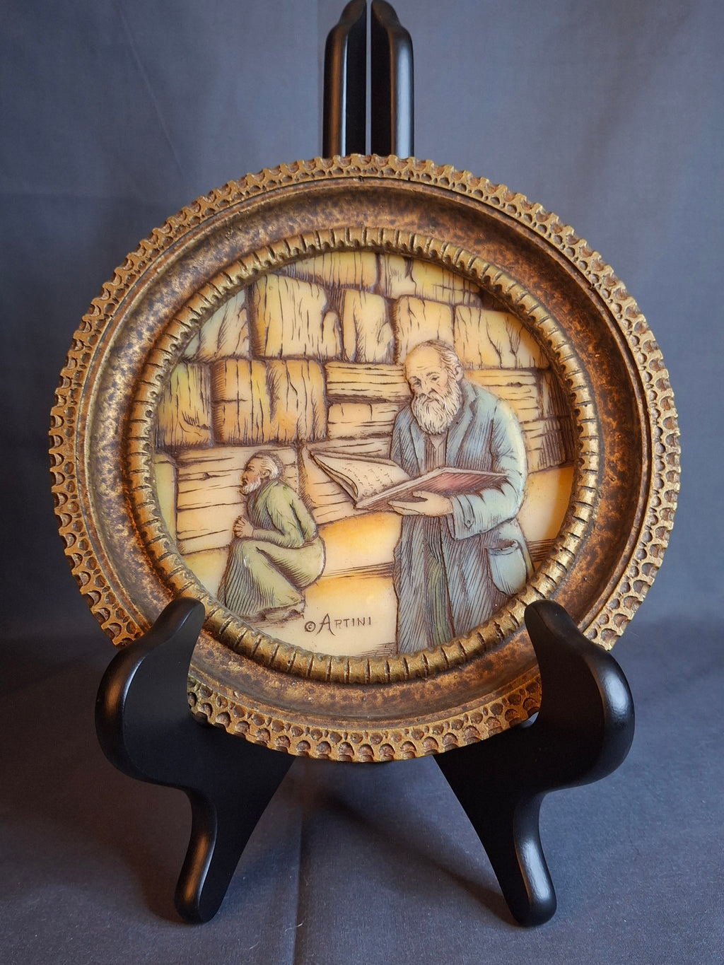 Vintage Artini Arts Judaica Wall Plaque Kotel Western Wall Rabbis Praying Carvelo Frame 7.75"