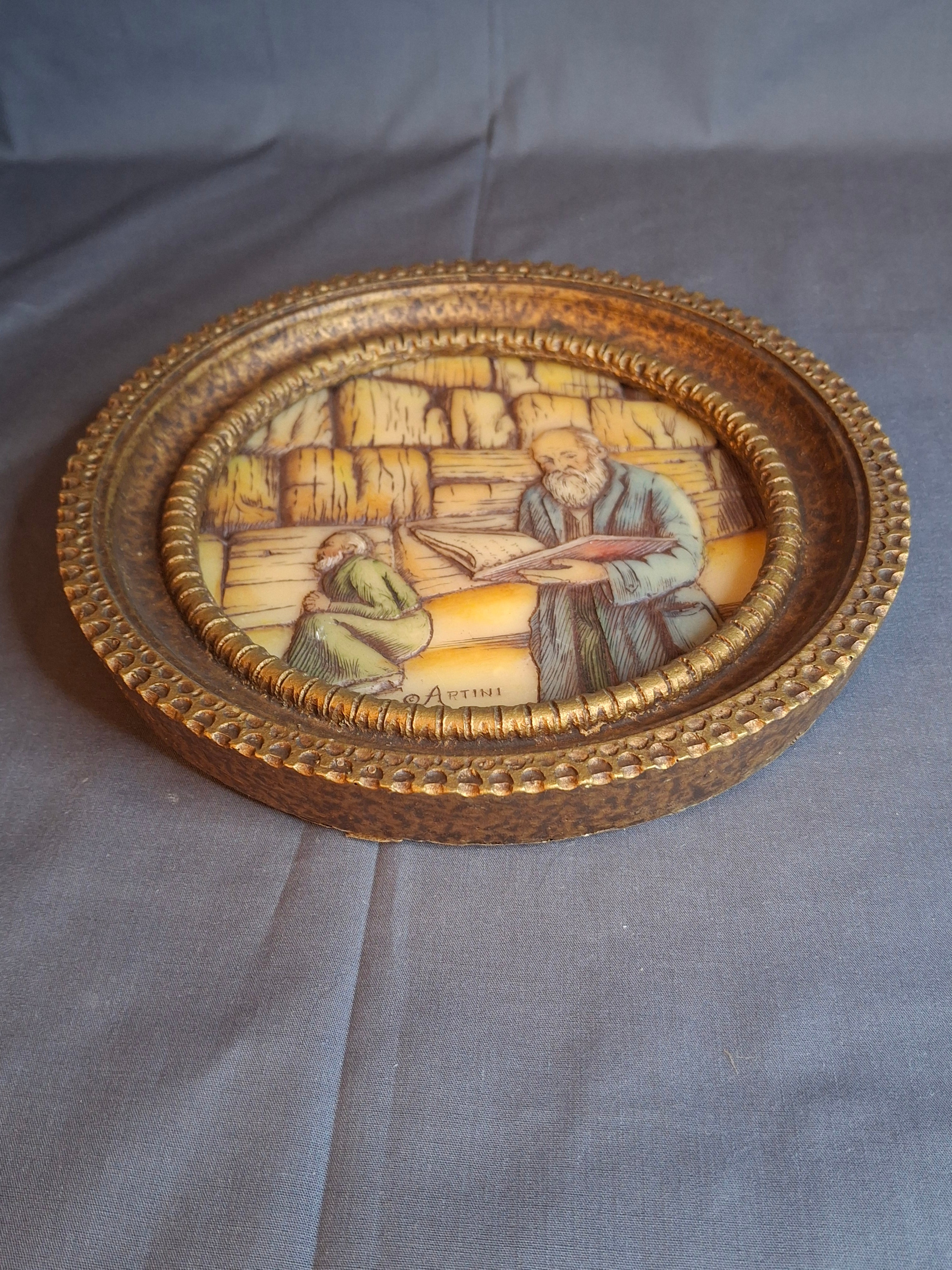 Vintage Artini Arts Judaica Wall Plaque Kotel Western Wall Rabbis Praying Carvelo Frame 7.75"