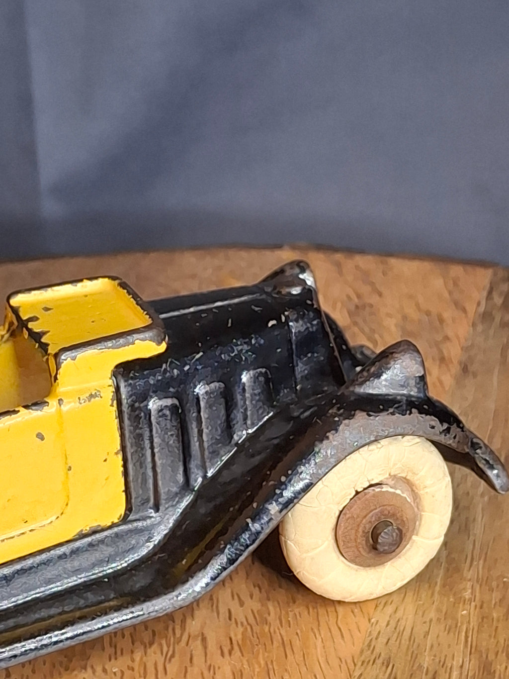 Rare 6" Deluxe Size Hubley Take-a-Part Roadster Yellow & Black Cast Iron 1933