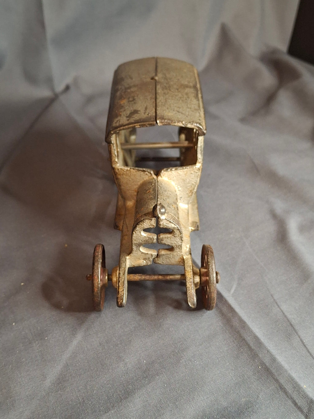 Antique 1920s Cast Iron Sedan Toy Car – Original Silver Paint – 6.5" Hubley / Kenton Era