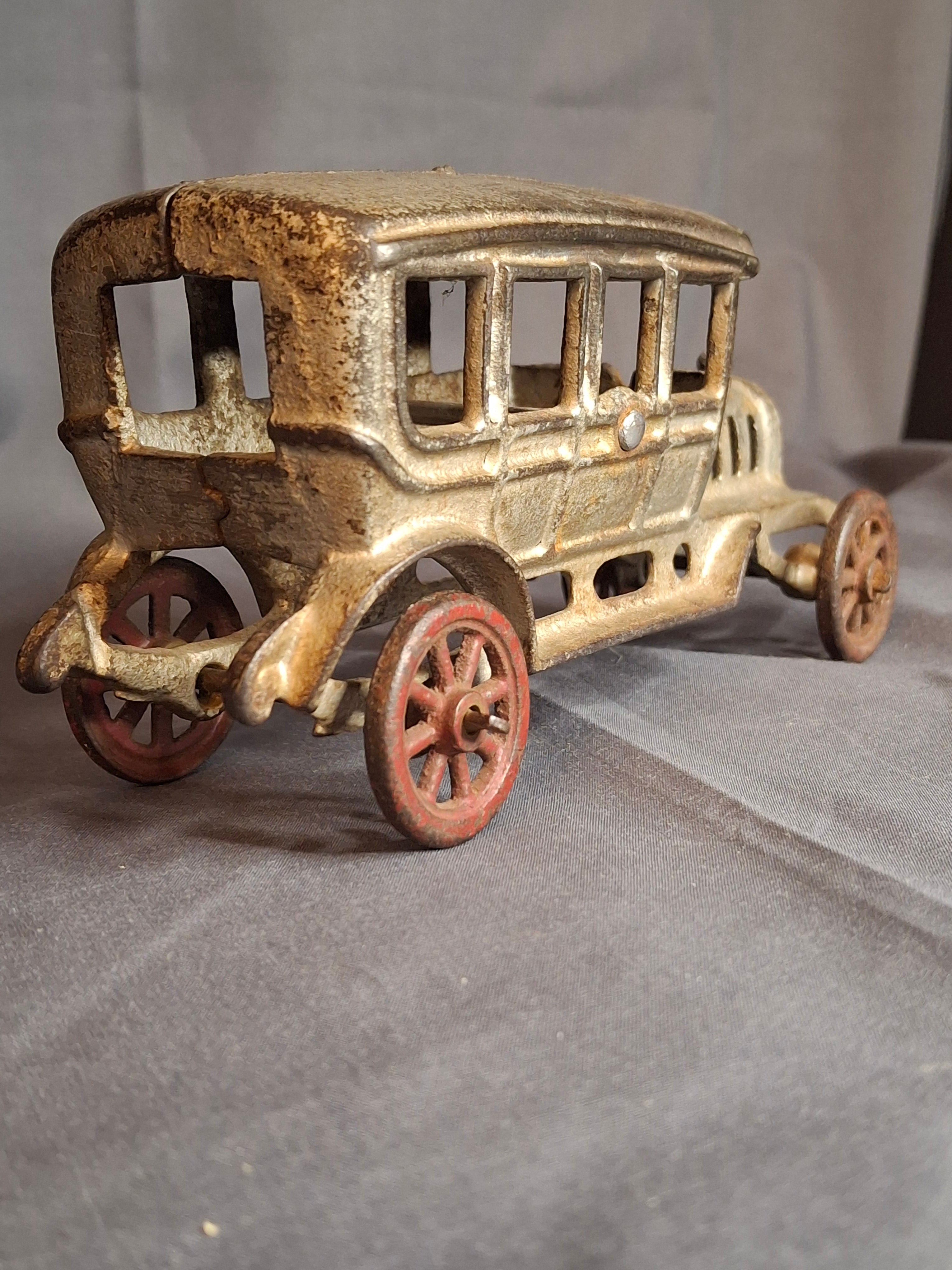 Antique 1920s Cast Iron Sedan Toy Car – Original Silver Paint – 6.5" Hubley / Kenton Era