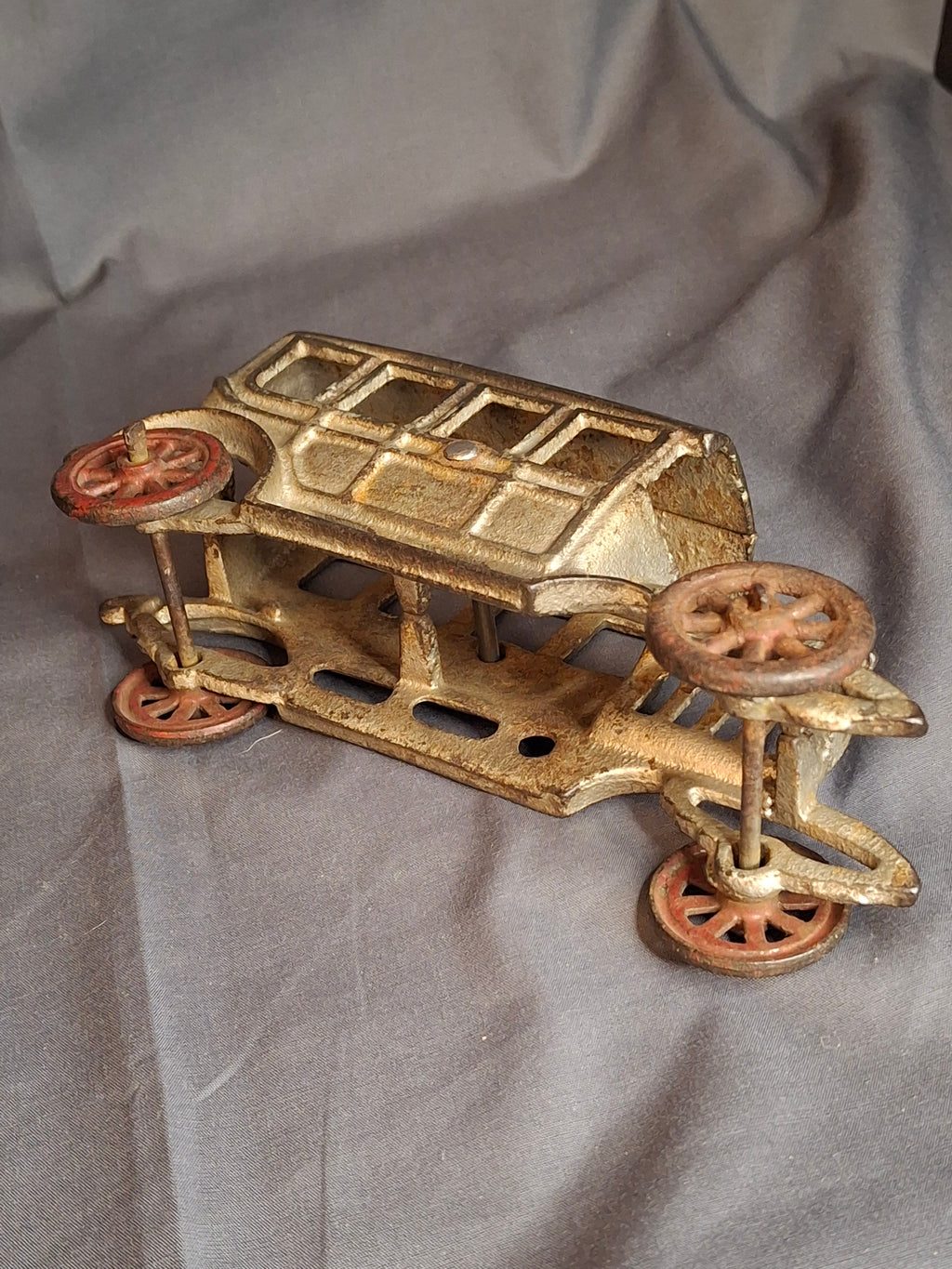 Antique 1920s Cast Iron Sedan Toy Car – Original Silver Paint – 6.5" Hubley / Kenton Era