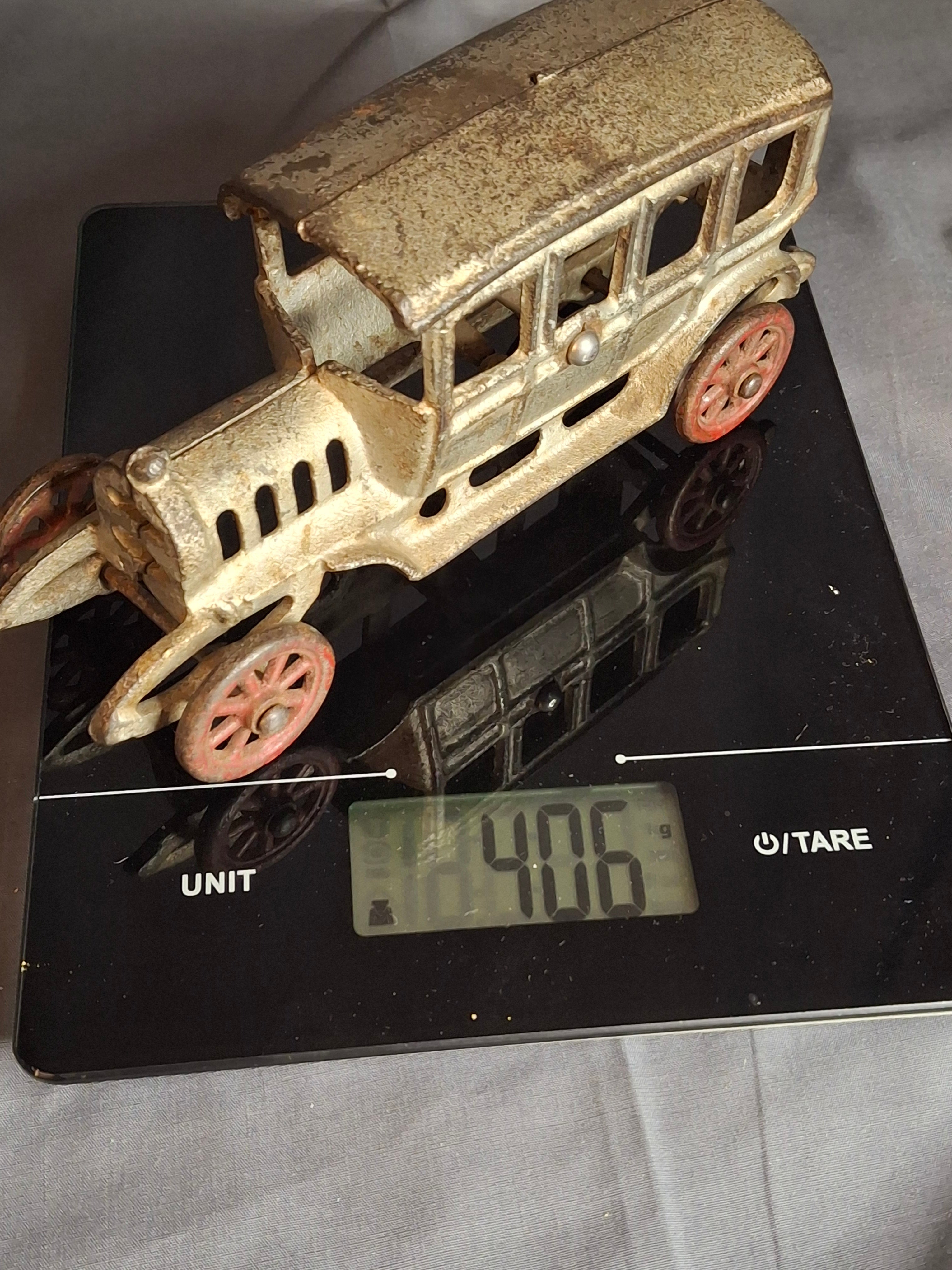 Antique 1920s Cast Iron Sedan Toy Car – Original Silver Paint – 6.5" Hubley / Kenton Era