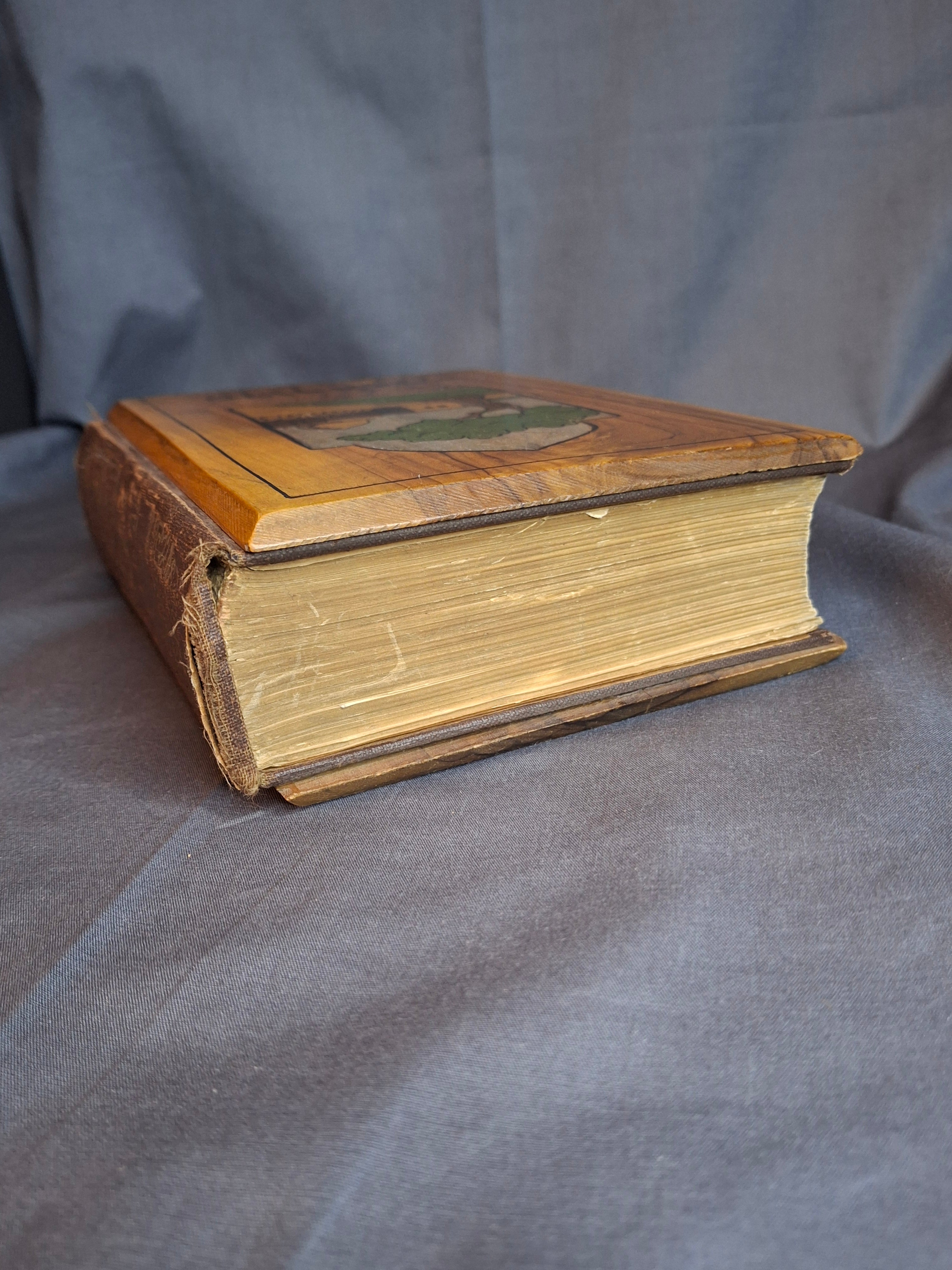 Antique Bezalel Olive Wood Siddur Jewish Prayer Book Jerusalem c1920 Rachel’s Tomb