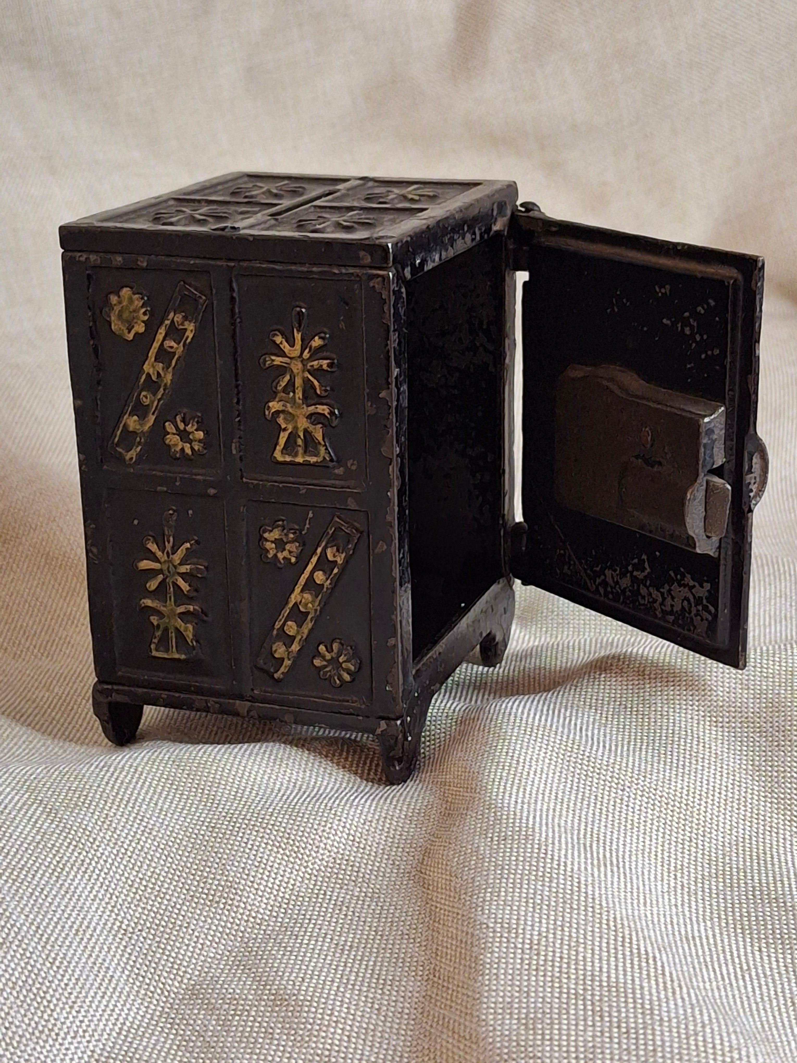Antique Kyser & Rex Cast Iron Still Safe Bank Security Safe Deposit Working Lock Pat 1887 4"