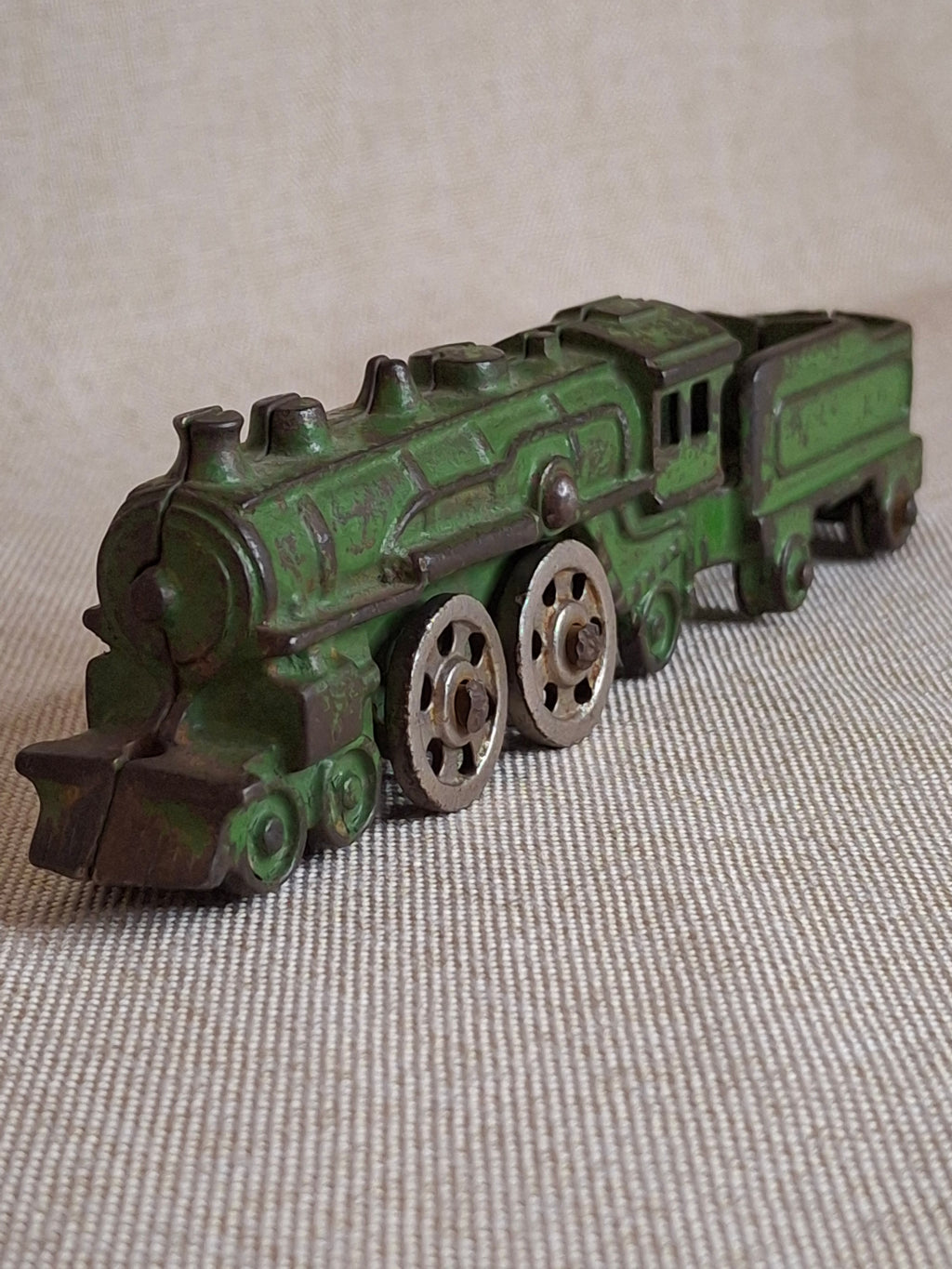 Antique Kilgore Cast Iron Toy Train Locomotive & Tender, Original Green Paint c. 1930s