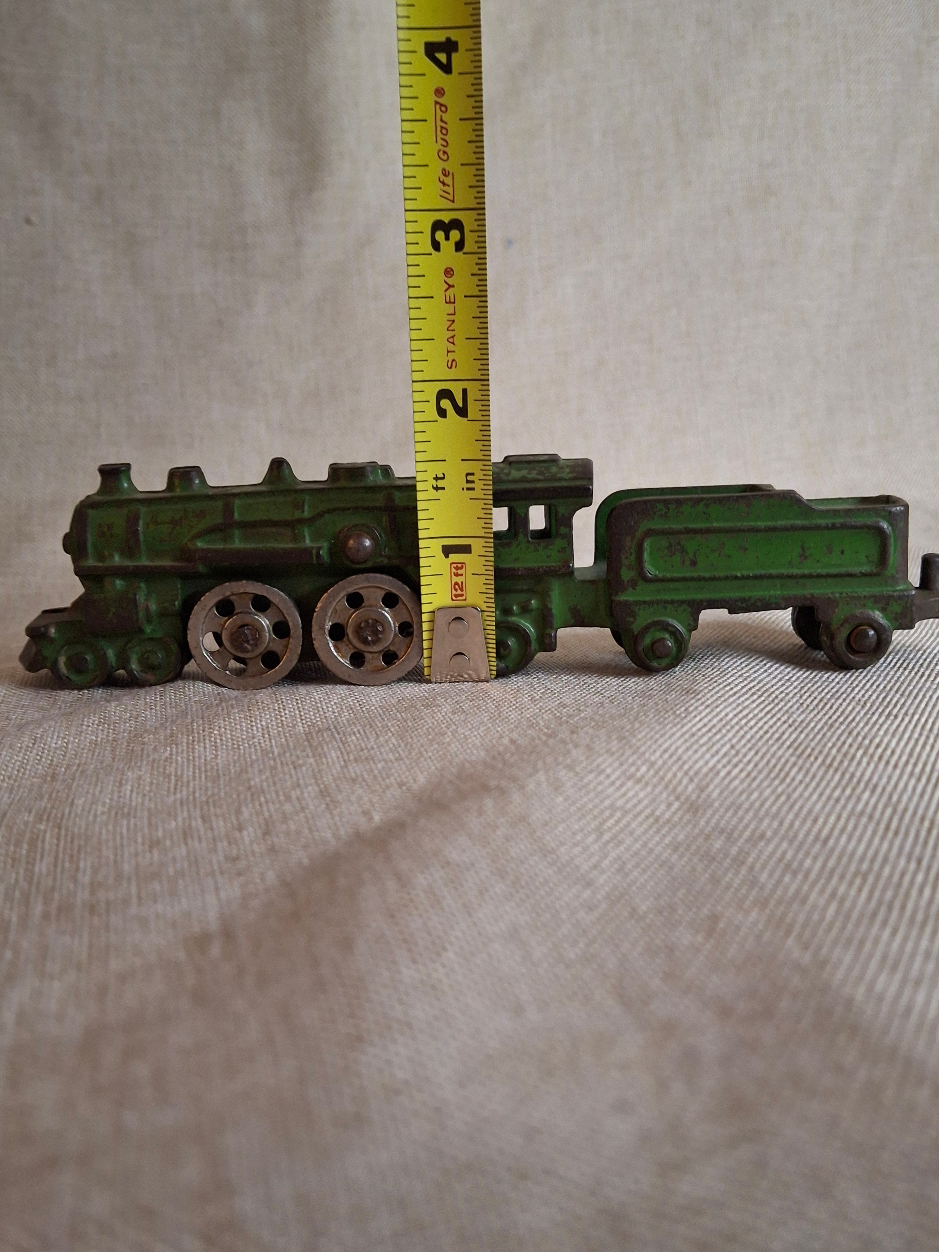 Antique Kilgore Cast Iron Toy Train Locomotive & Tender, Original Green Paint c. 1930s