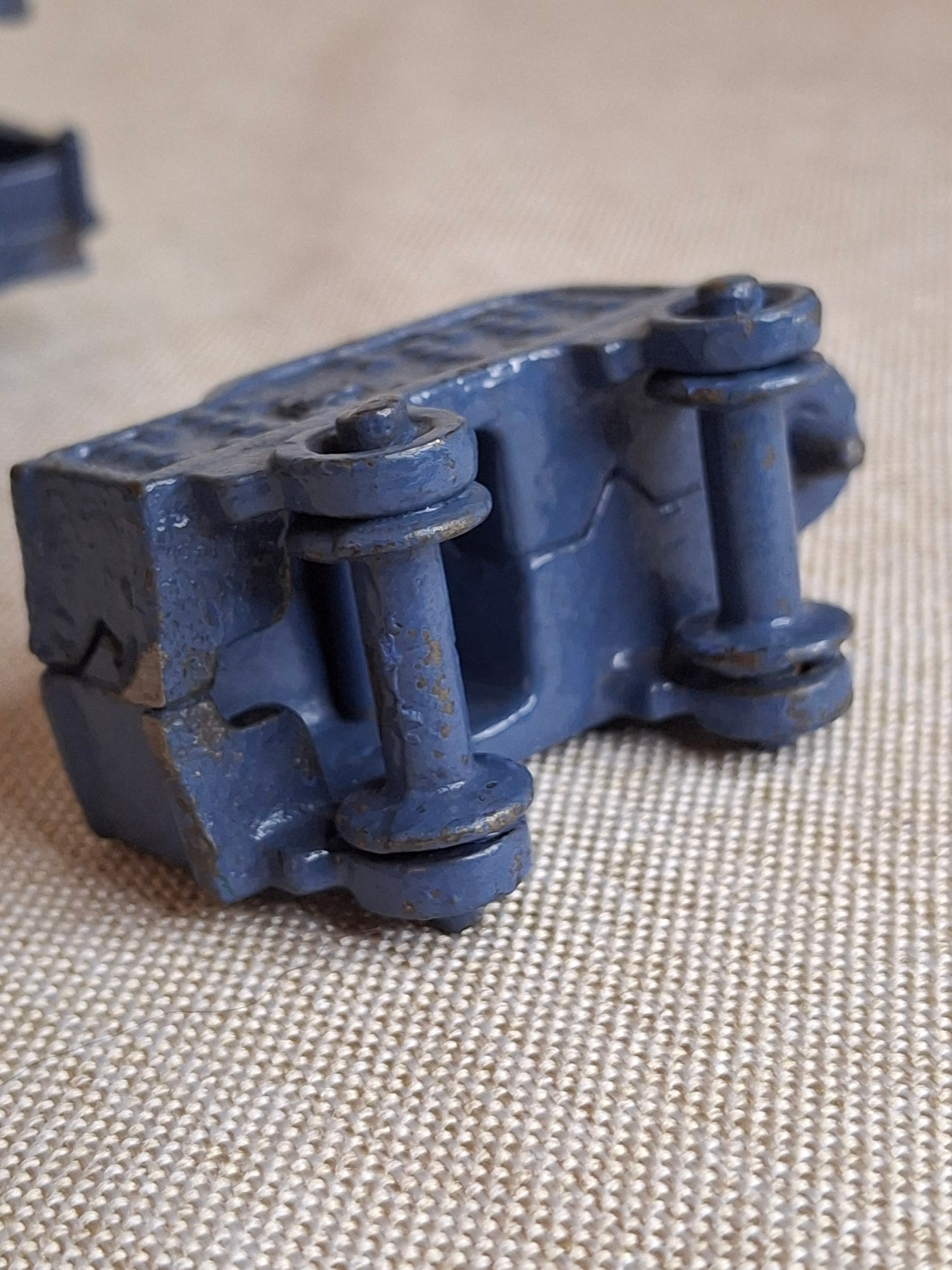Antique Pre-War Kilgore Cast Iron Toy Floor Train Set – 3 Pieces Blue Paint
