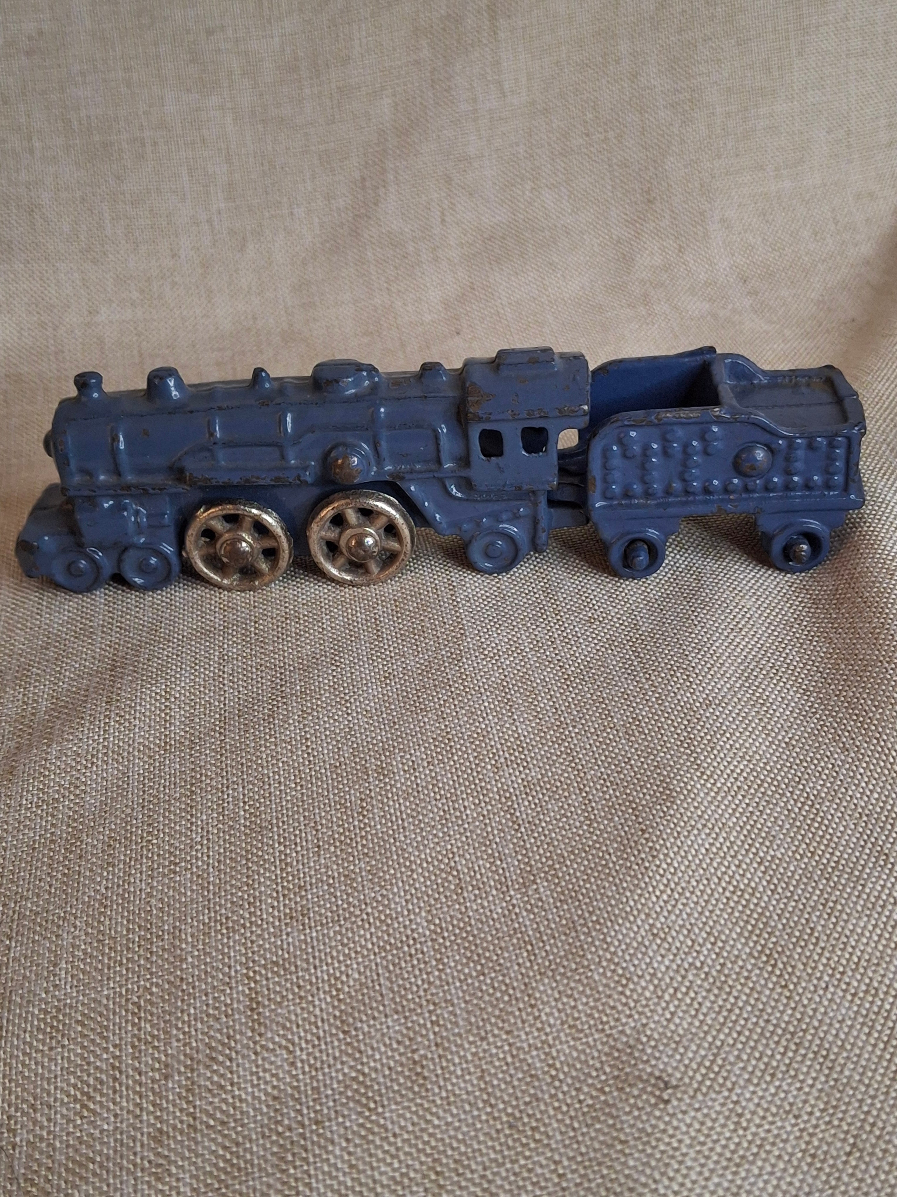 Antique Pre-War Kilgore Cast Iron Toy Floor Train Set – 3 Pieces Blue Paint