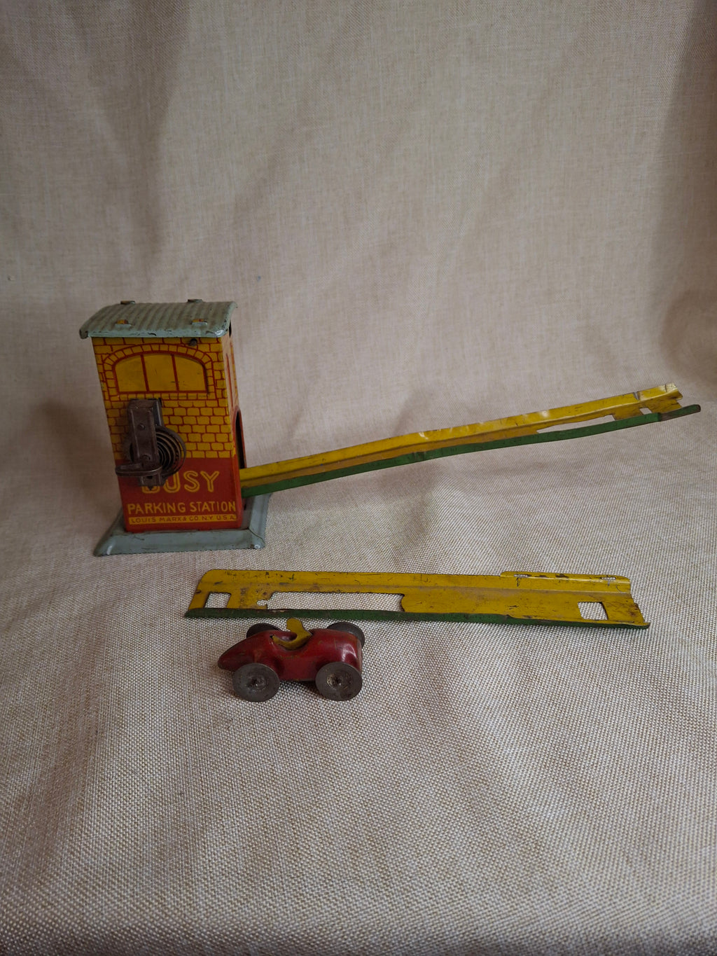 Vintage 1930s Louis Marx "Busy Parking Station" Tin Litho Wind-Up Toy w/ Car & Track