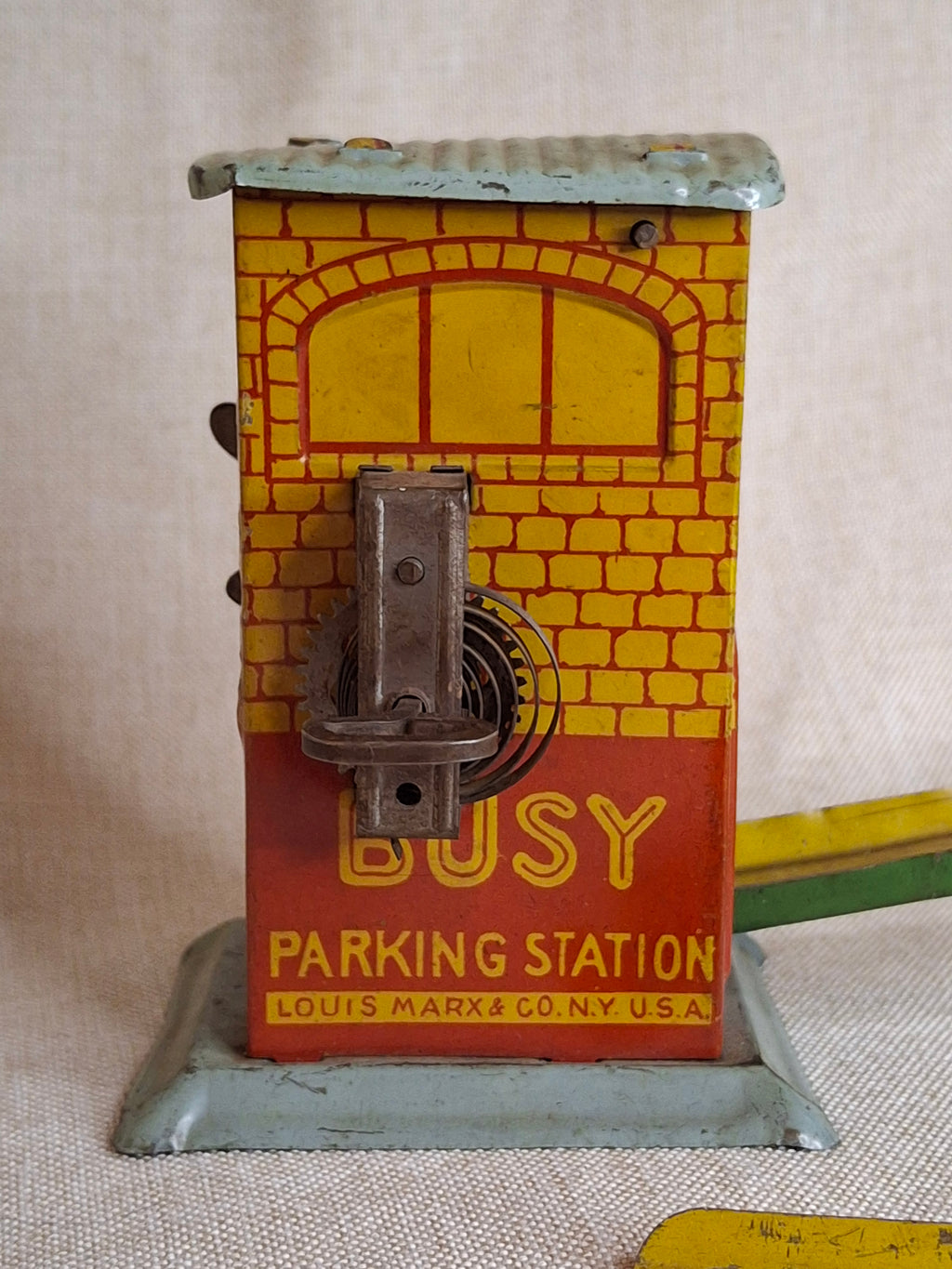 Vintage 1930s Louis Marx "Busy Parking Station" Tin Litho Wind-Up Toy w/ Car & Track
