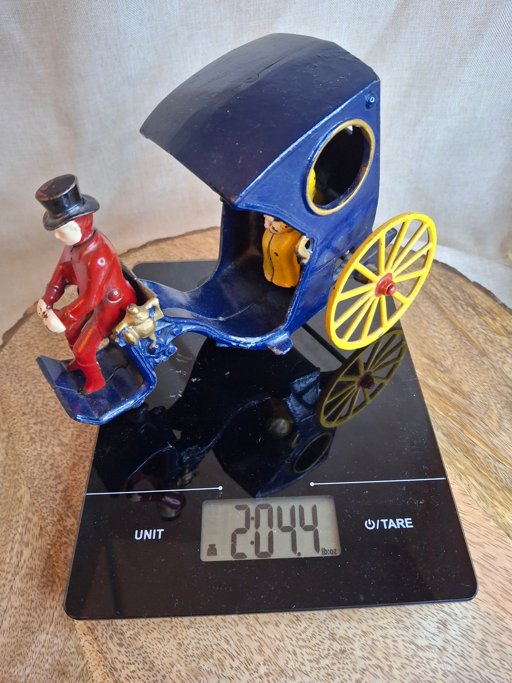 Antique Cast Iron Kenton Cabriolet Hansom Cab Carriage Toy - Original Figures