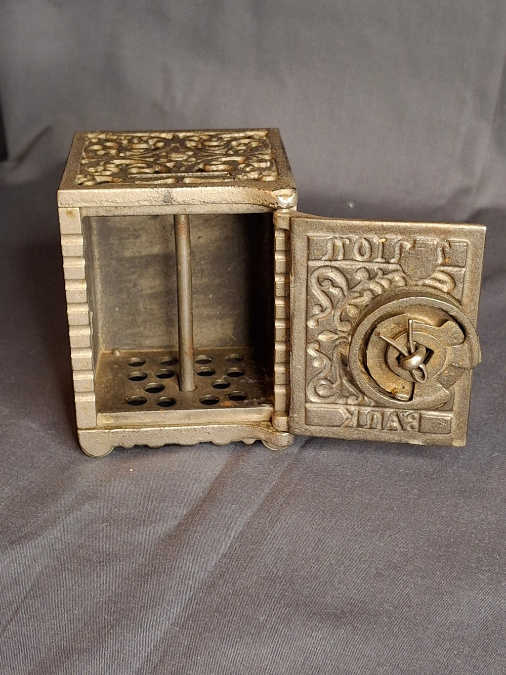 Antique Kenton Brand Union Bank Cast Iron Safe Still Coin Bank, Circa 1910