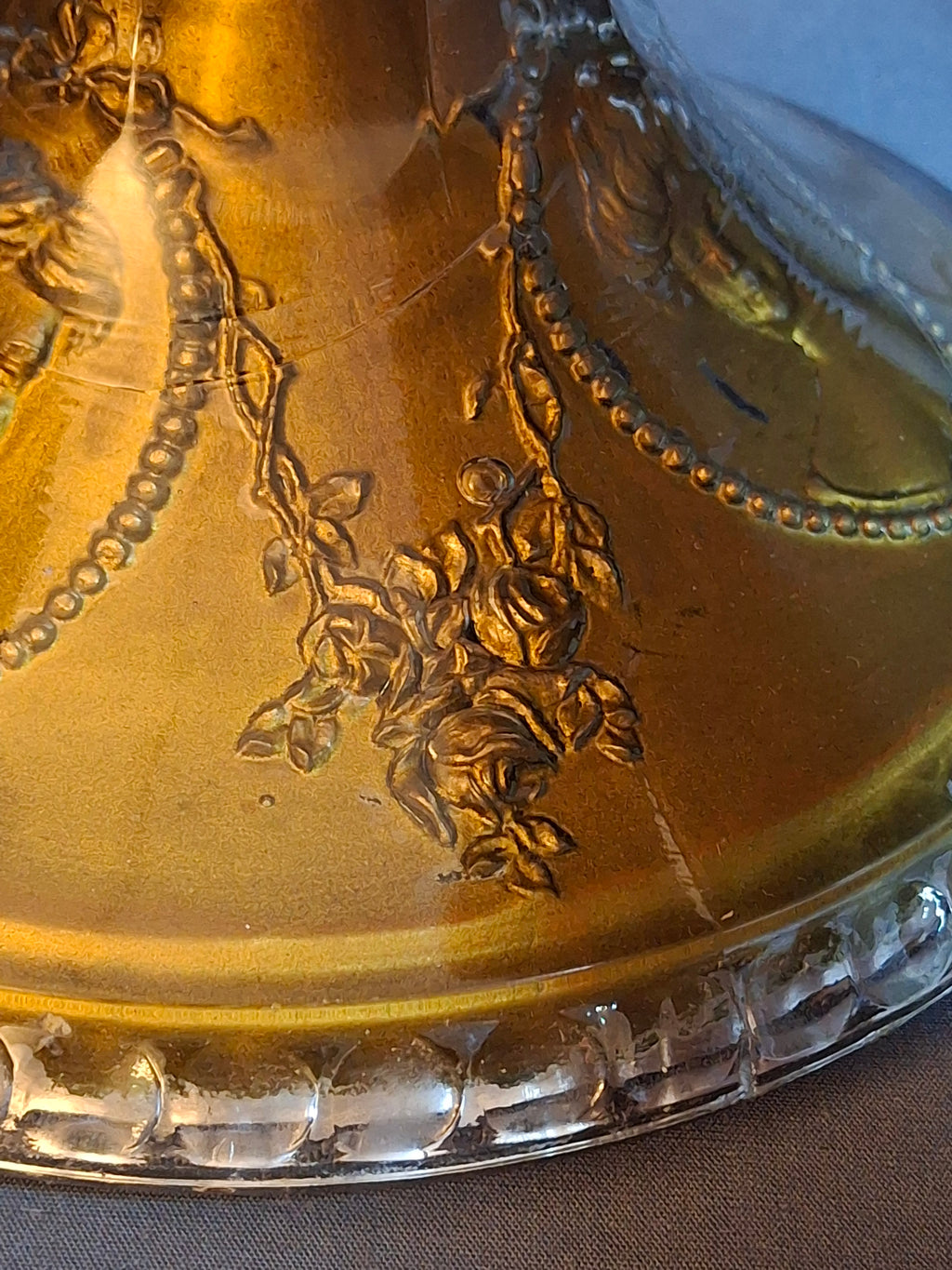 Antique EAPG Riverside Glass No. 423 Empress Kerosene Lamp Gold Intaglio Base 10.75" c. 1894