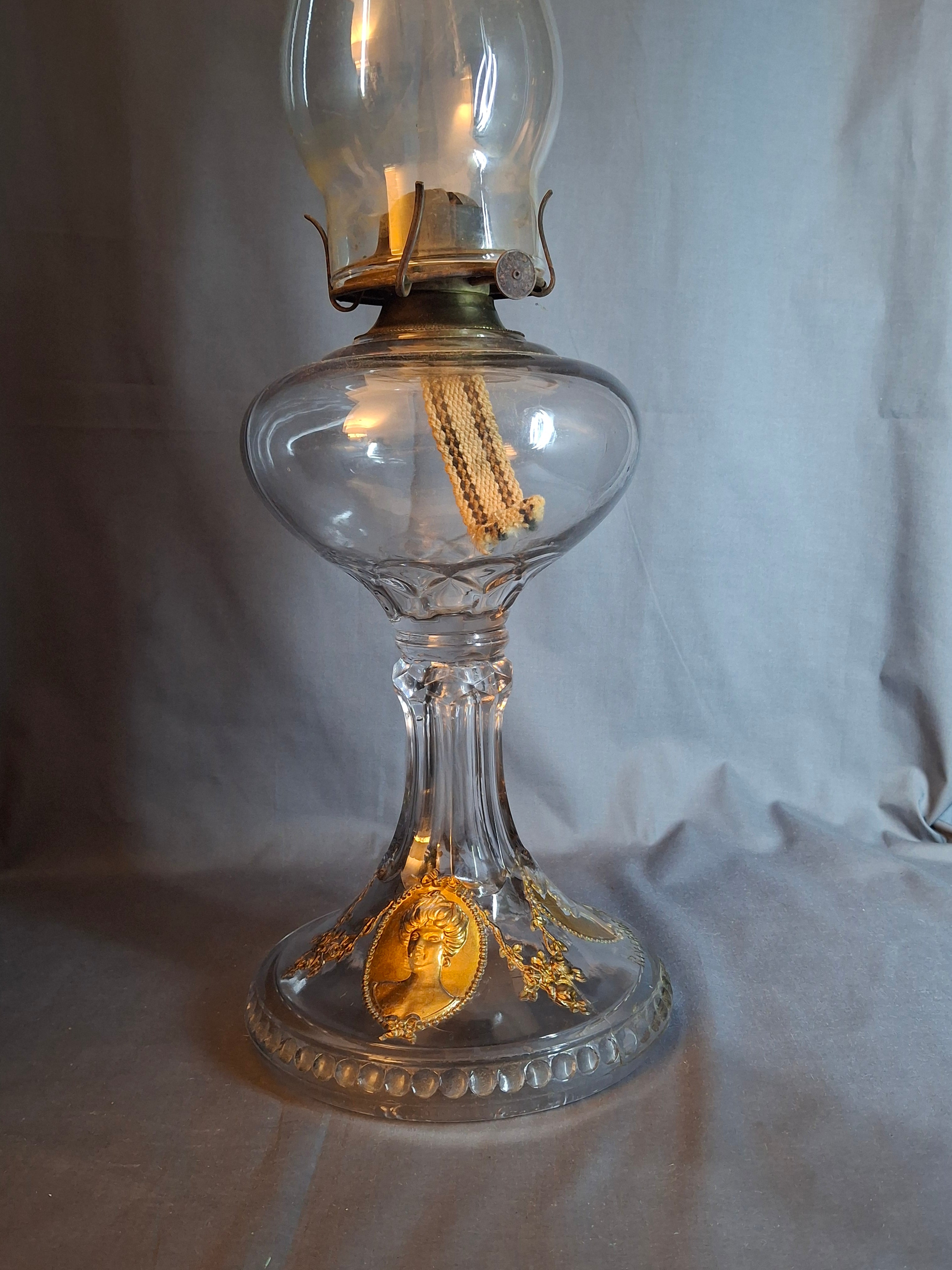 Antique EAPG Riverside Glass No. 423 Empress Kerosene Lamp Gold Intaglio Base 11.75" c.1894