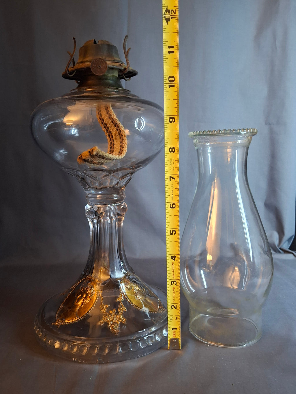 Antique EAPG Riverside Glass No. 423 Empress Kerosene Lamp Gold Intaglio Base 11.75" c.1894