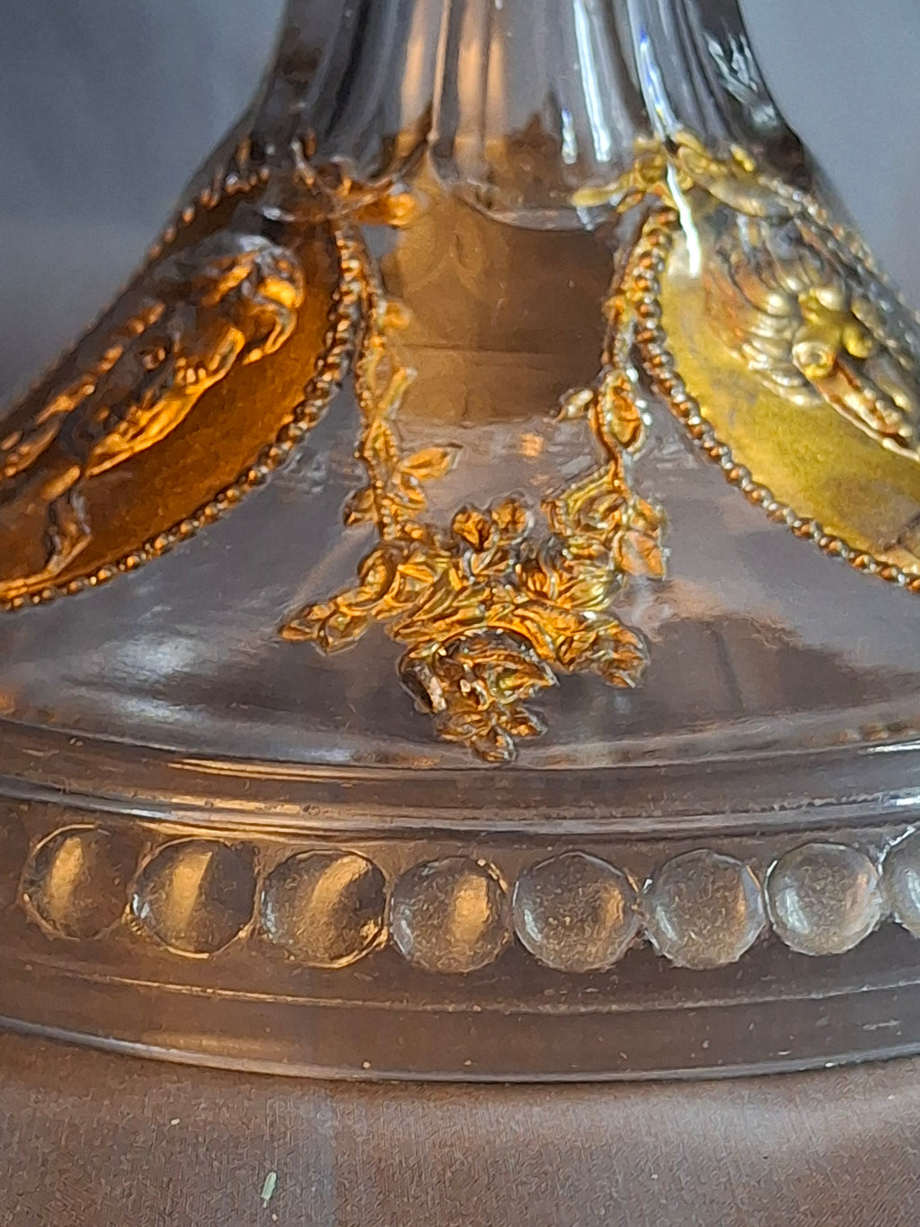 Antique EAPG Riverside Glass No. 423 Empress Kerosene Lamp Gold Intaglio Base 11.75" c.1894