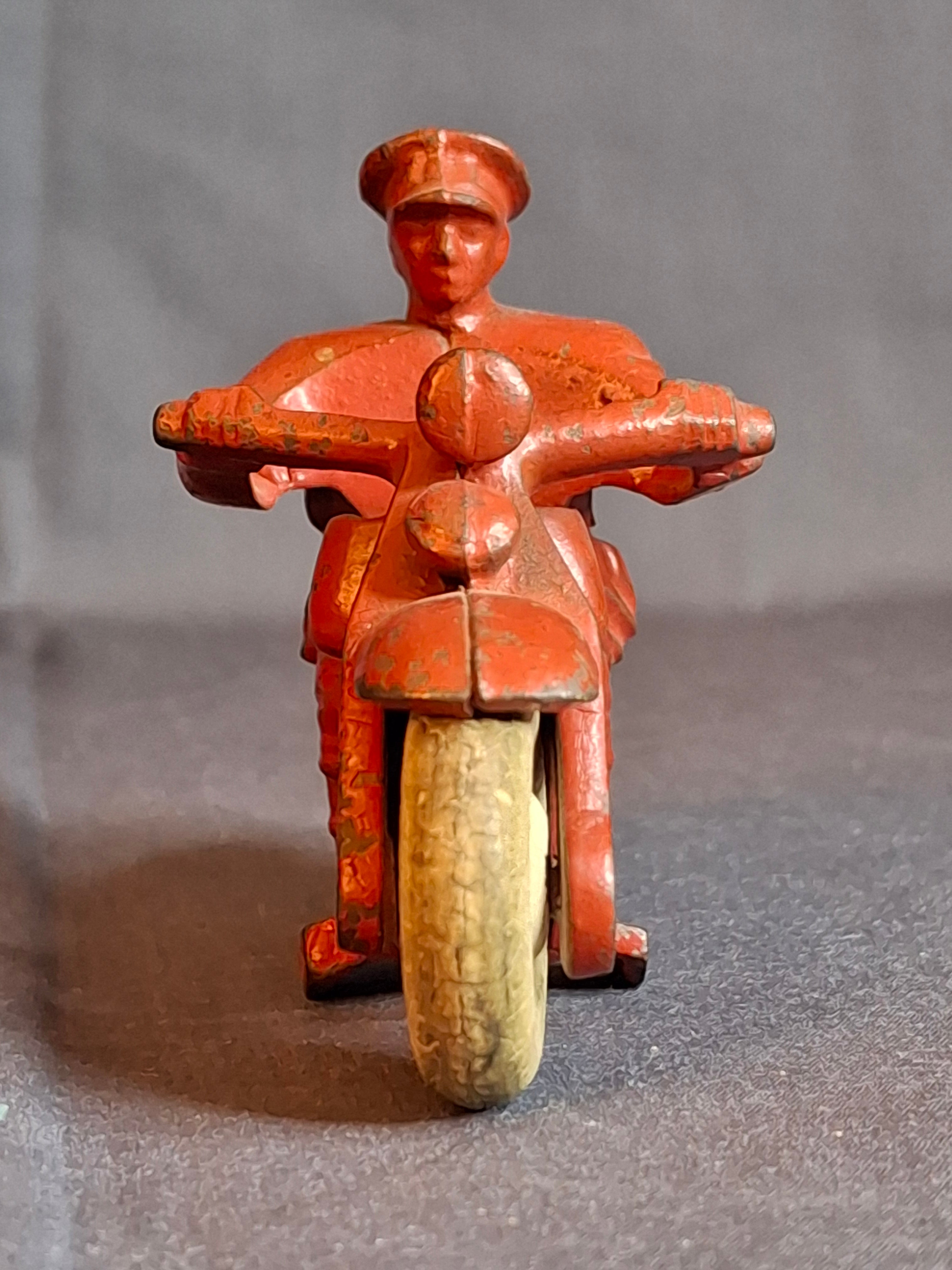 Antique 1930s Hubley Cast Iron Police Motorcycle Toy Red Cop Original Tires 4"