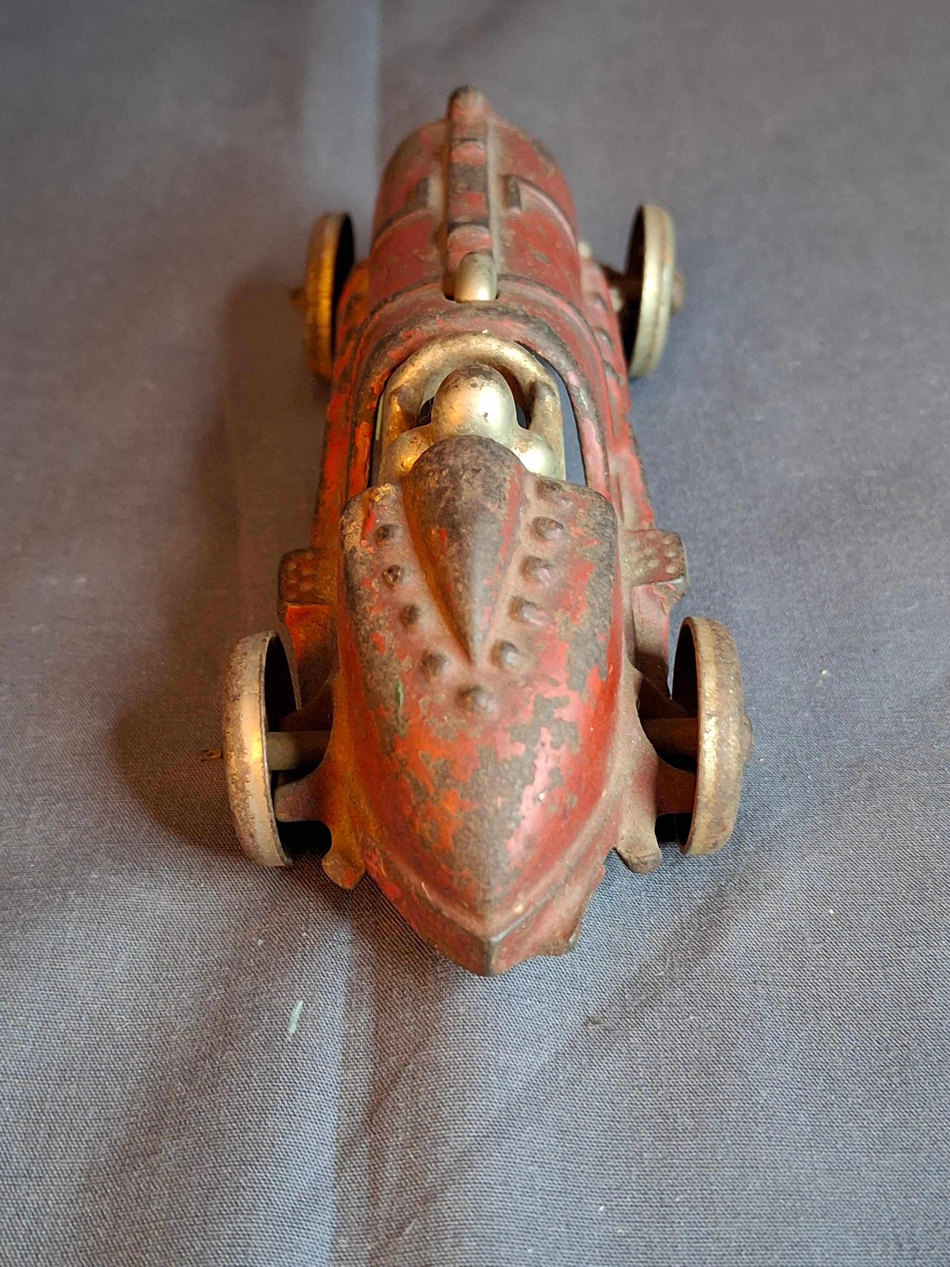 Antique Hubley Cast Iron Race Car No. 7 Vintage 1930s Toy Racer w/ Driver 5"