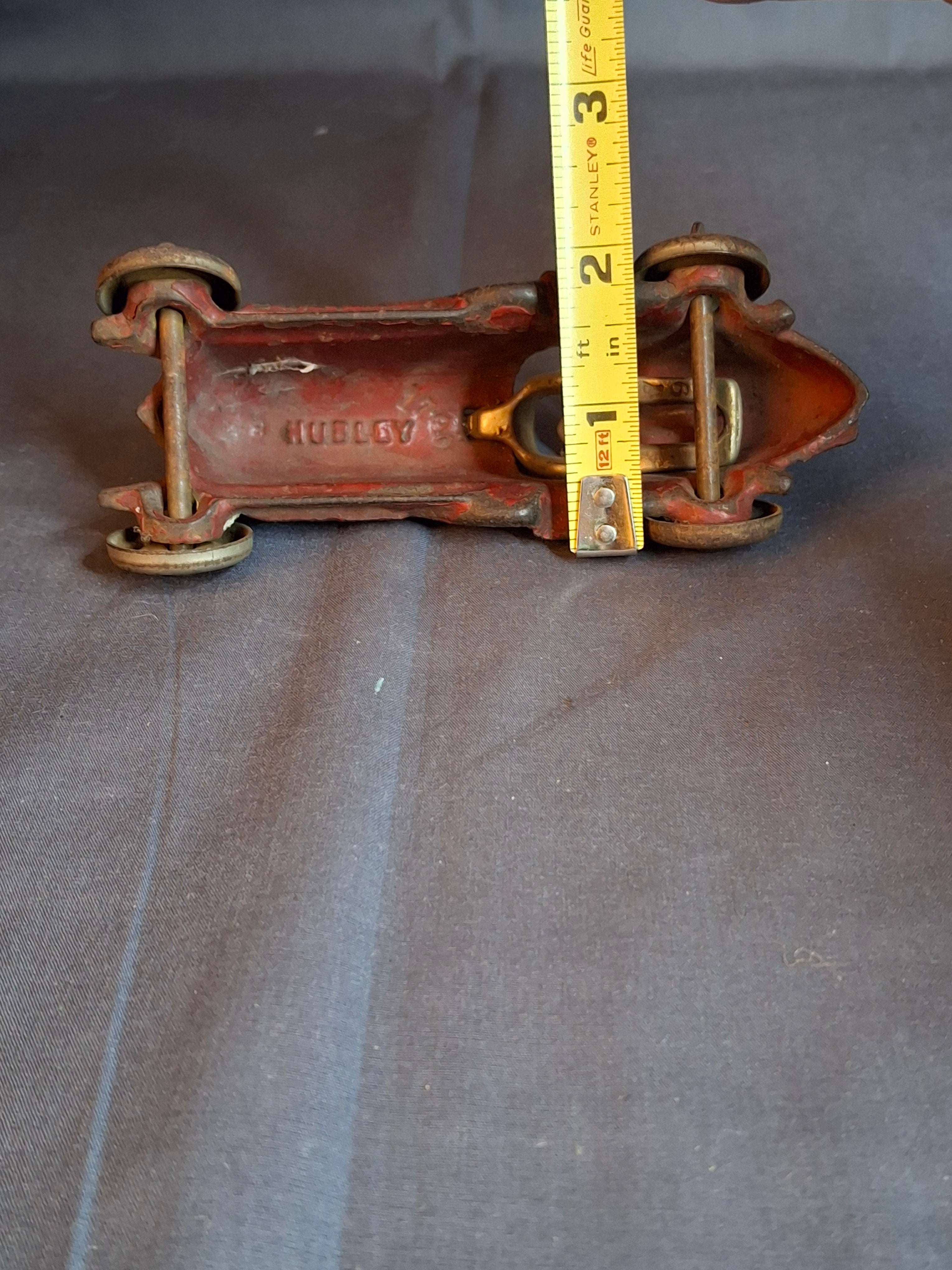 Antique Hubley Cast Iron Race Car No. 7 Vintage 1930s Toy Racer w/ Driver 5"