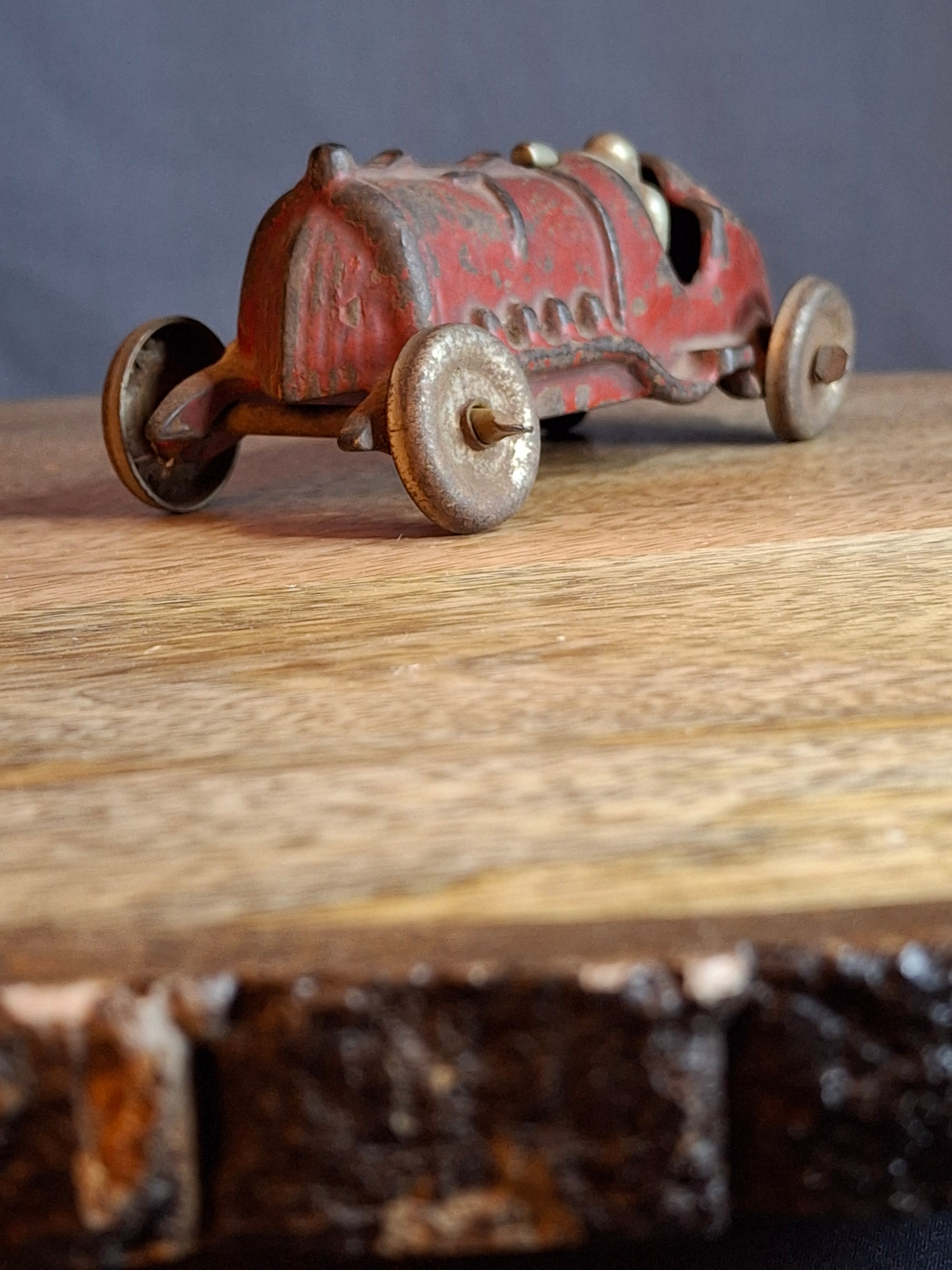 Antique Hubley Cast Iron Race Car No. 7 Vintage 1930s Toy Racer w/ Driver 5"