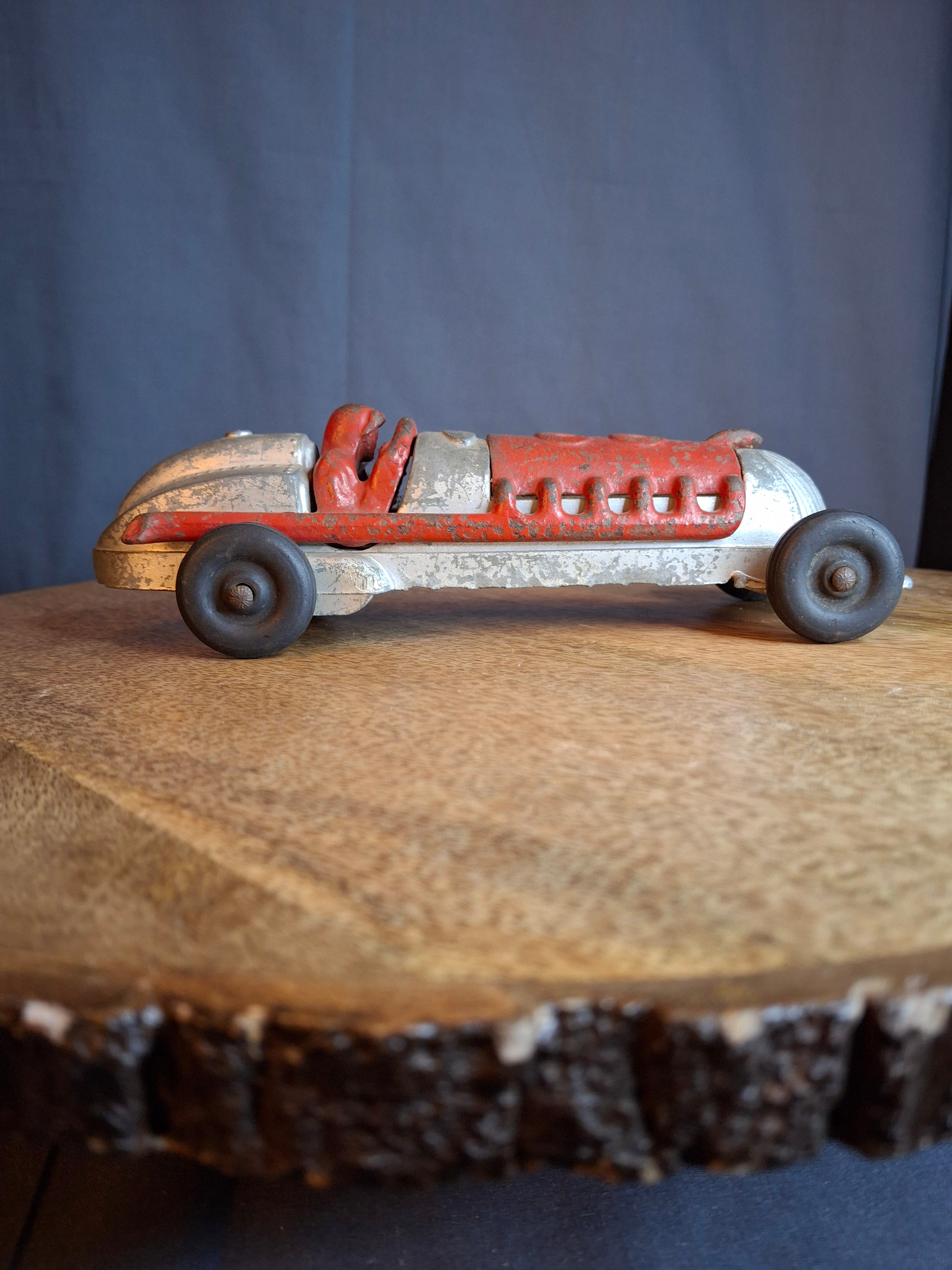 Vintage 1930s Hubley #22 Race Car Toy Model 2330 - Cast Iron & Die-Cast - 7.5"