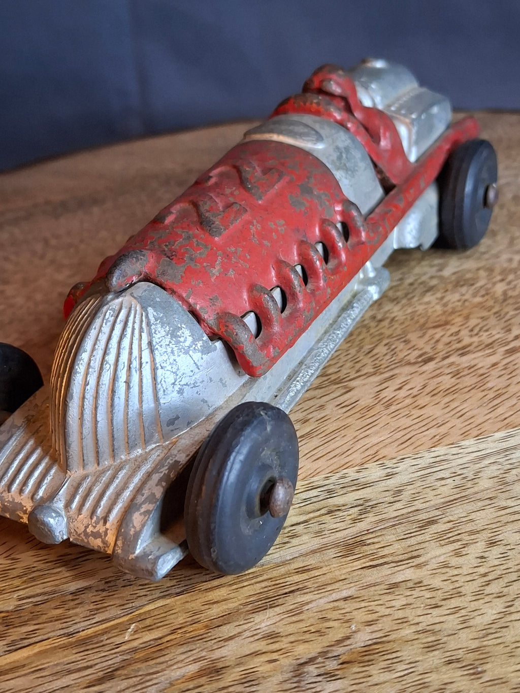 Vintage 1930s Hubley #22 Race Car Toy Model 2330 - Cast Iron & Die-Cast - 7.5"