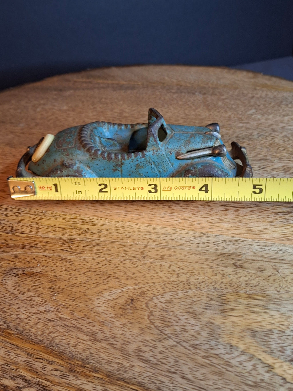 Vintage Hubley Cast Iron Chrysler Airflow Sedan Toy Car Patd 1991654 1930s Blue 5"