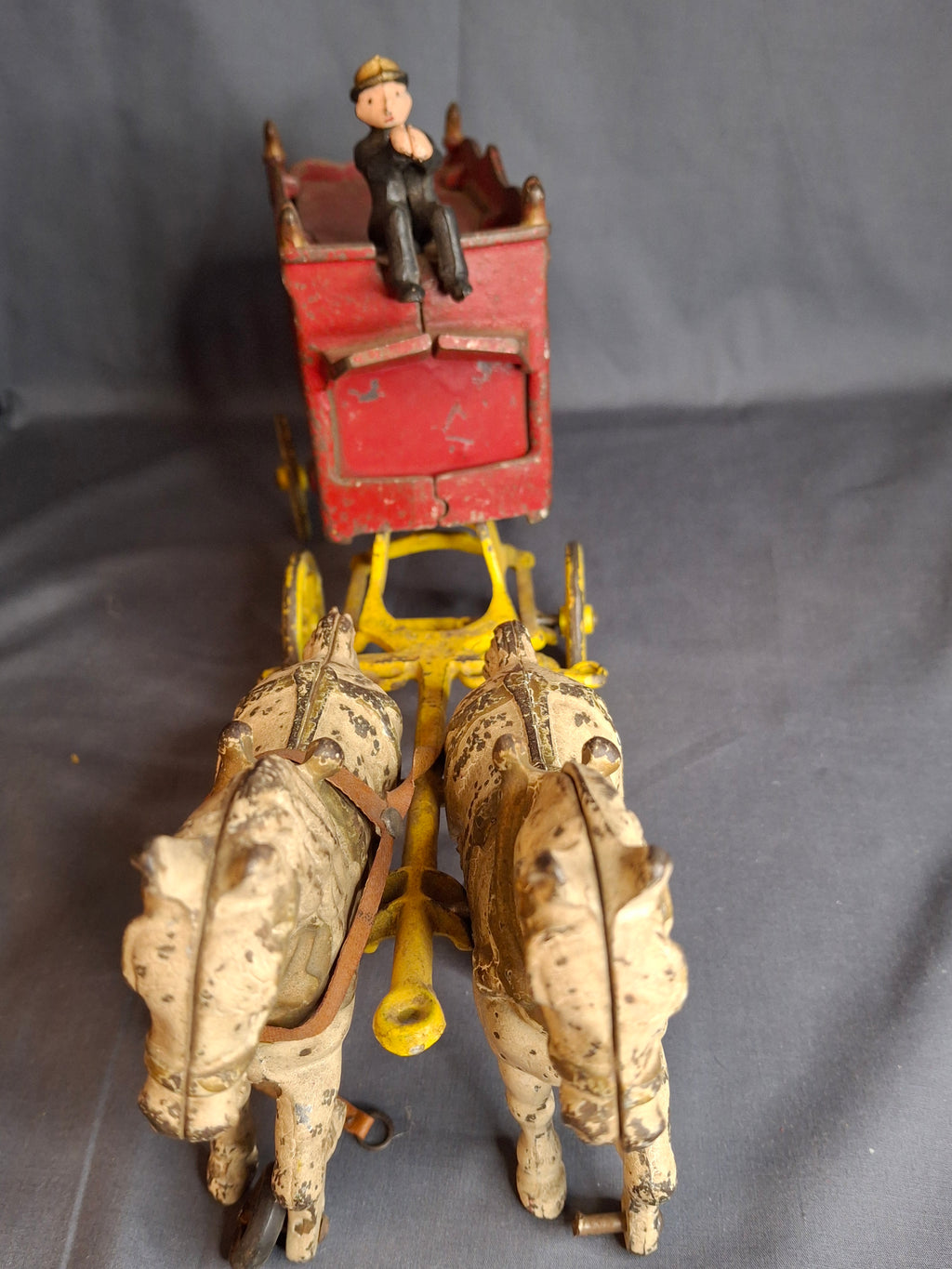 Antique Kenton Overland Circus Cast Iron Wagon Horse Drawn Toy 14" Driver Ex Condition