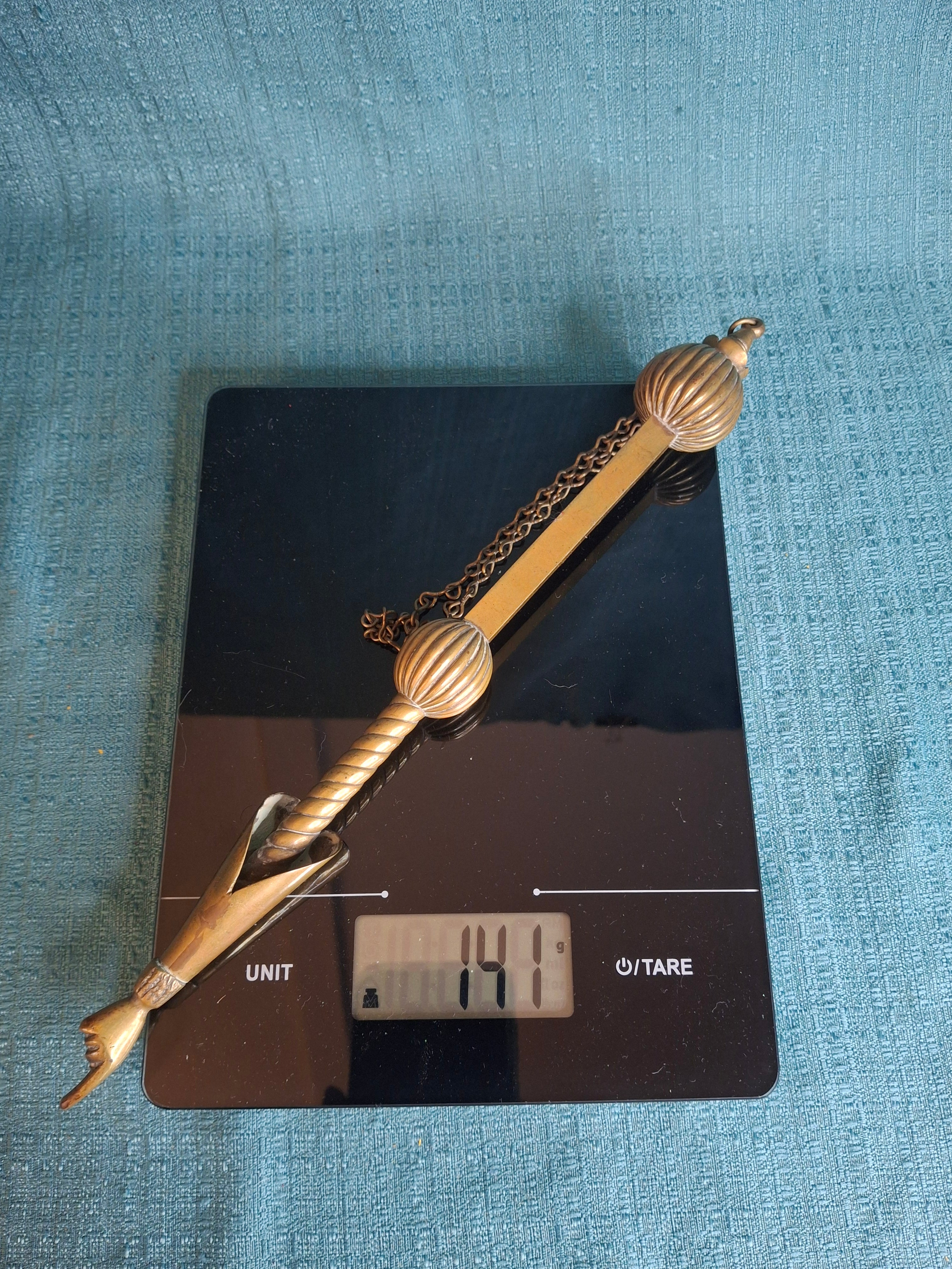 MUSEUM QUALITY Antique Brass Torah Pointer Heavy 141g Yad 19th Century European Judaica