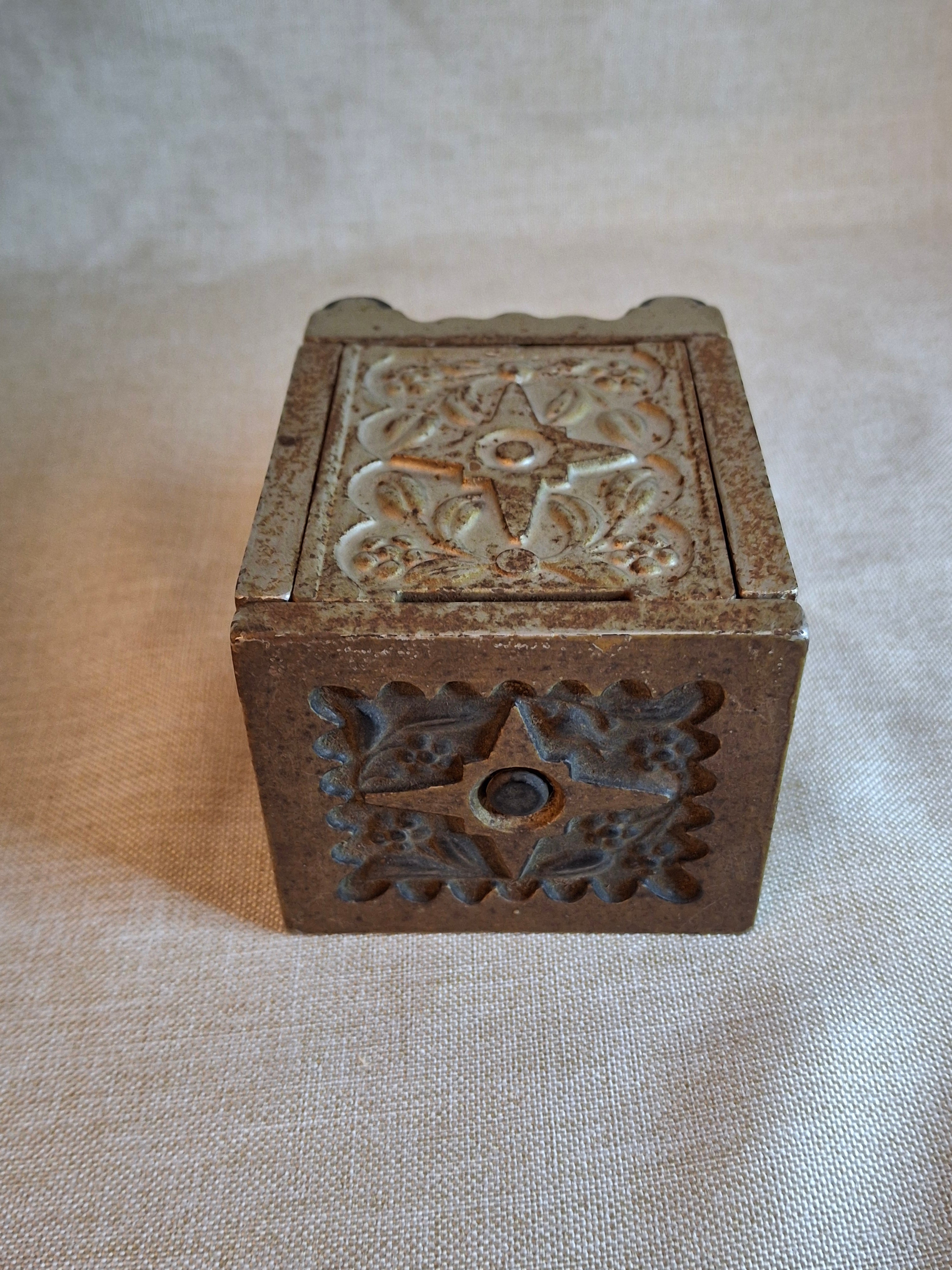 Antique J. & E. Stevens "Key Lock Safe" No. 50 Cast Iron Bank - Pat. 1897